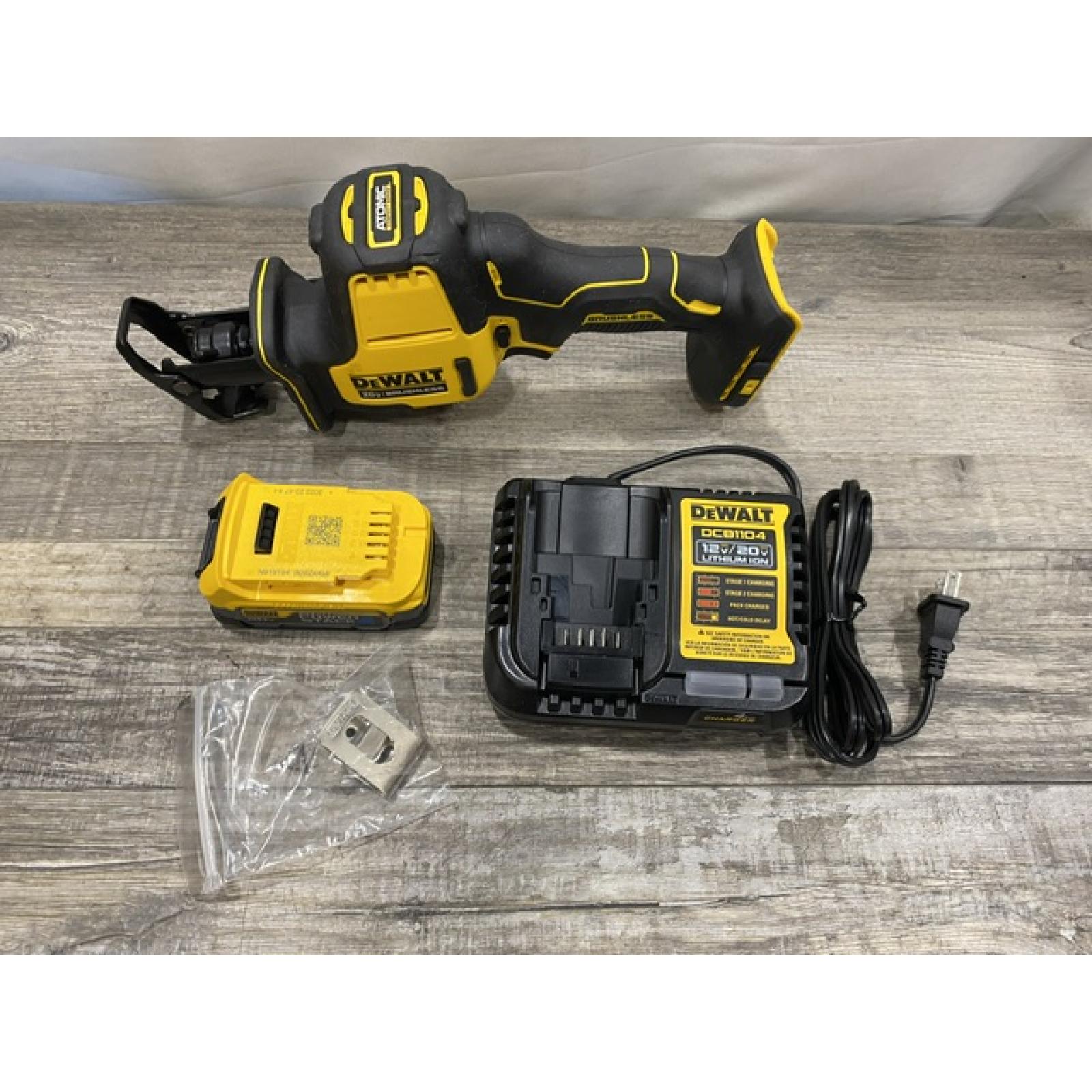 AS-IS DEWALT Atomic 20-Volt Maximum Cordless Brushless Compact Reciprocating Saw Kit