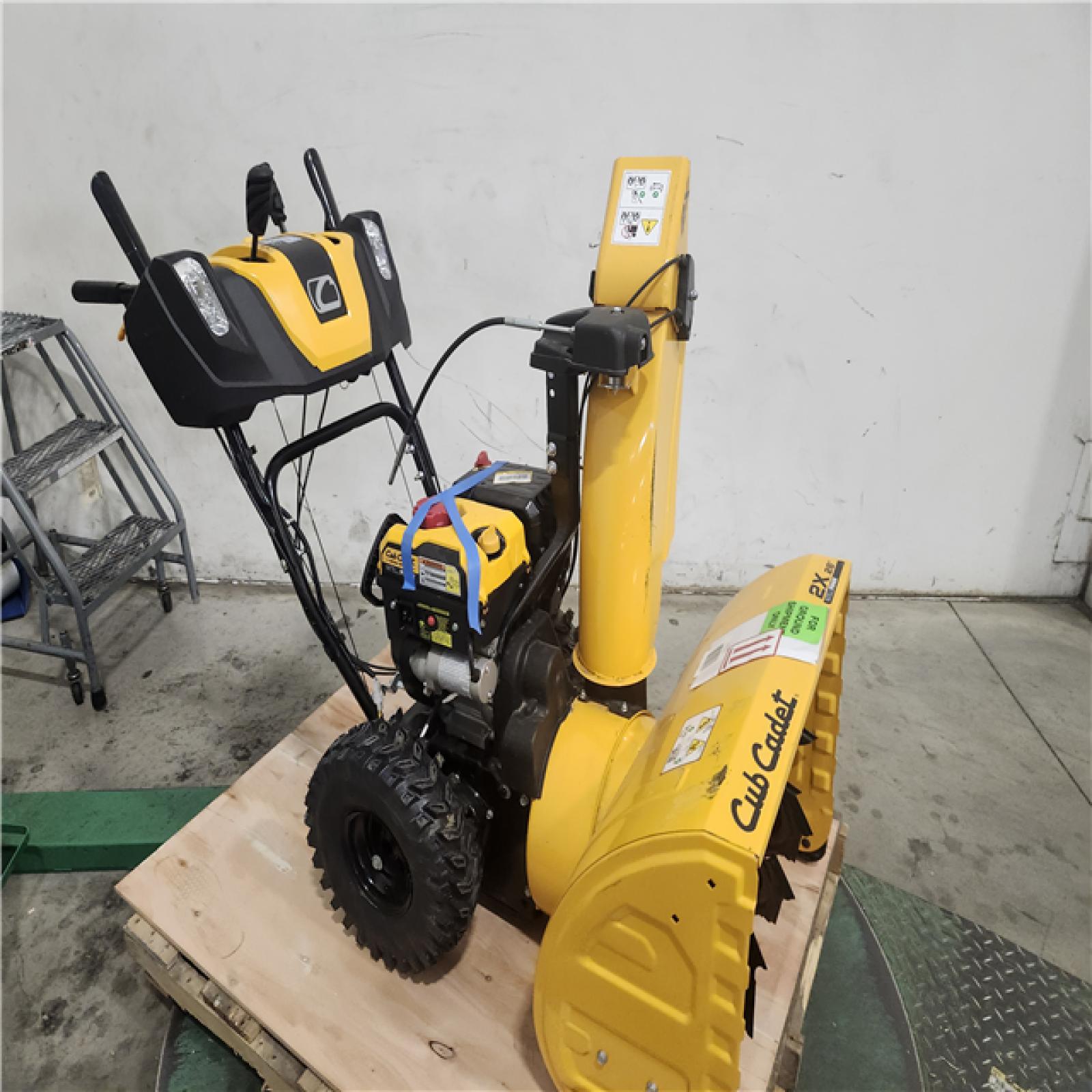 Dallas Location - As-Is Cub Cadet 2X 26 in. 243cc Gas Snow Blower