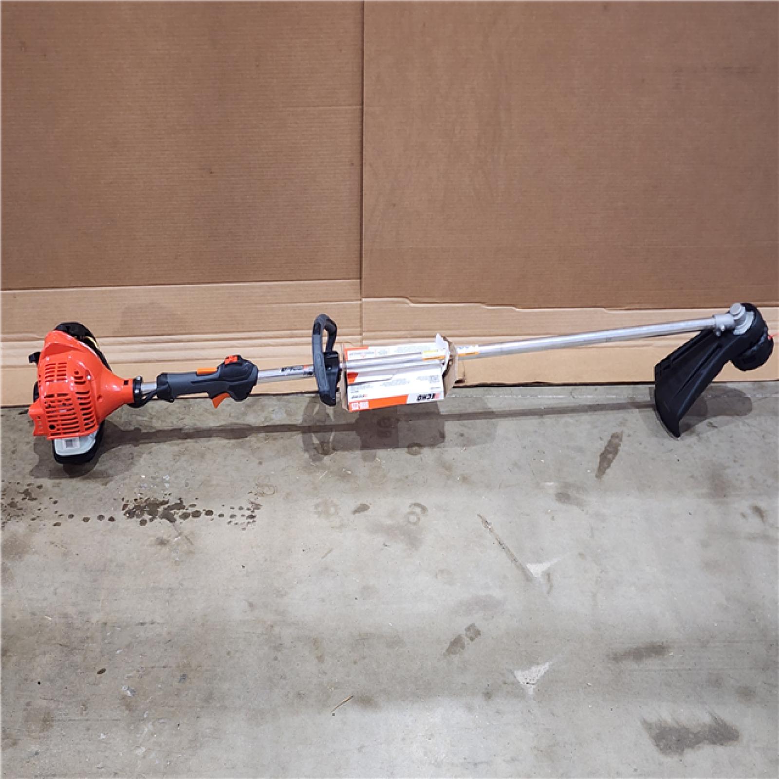 HOUSTON LOCATION - AS-IS ECHO 21.2 Cc Gas 2-Stroke Straight Shaft String Trimmer