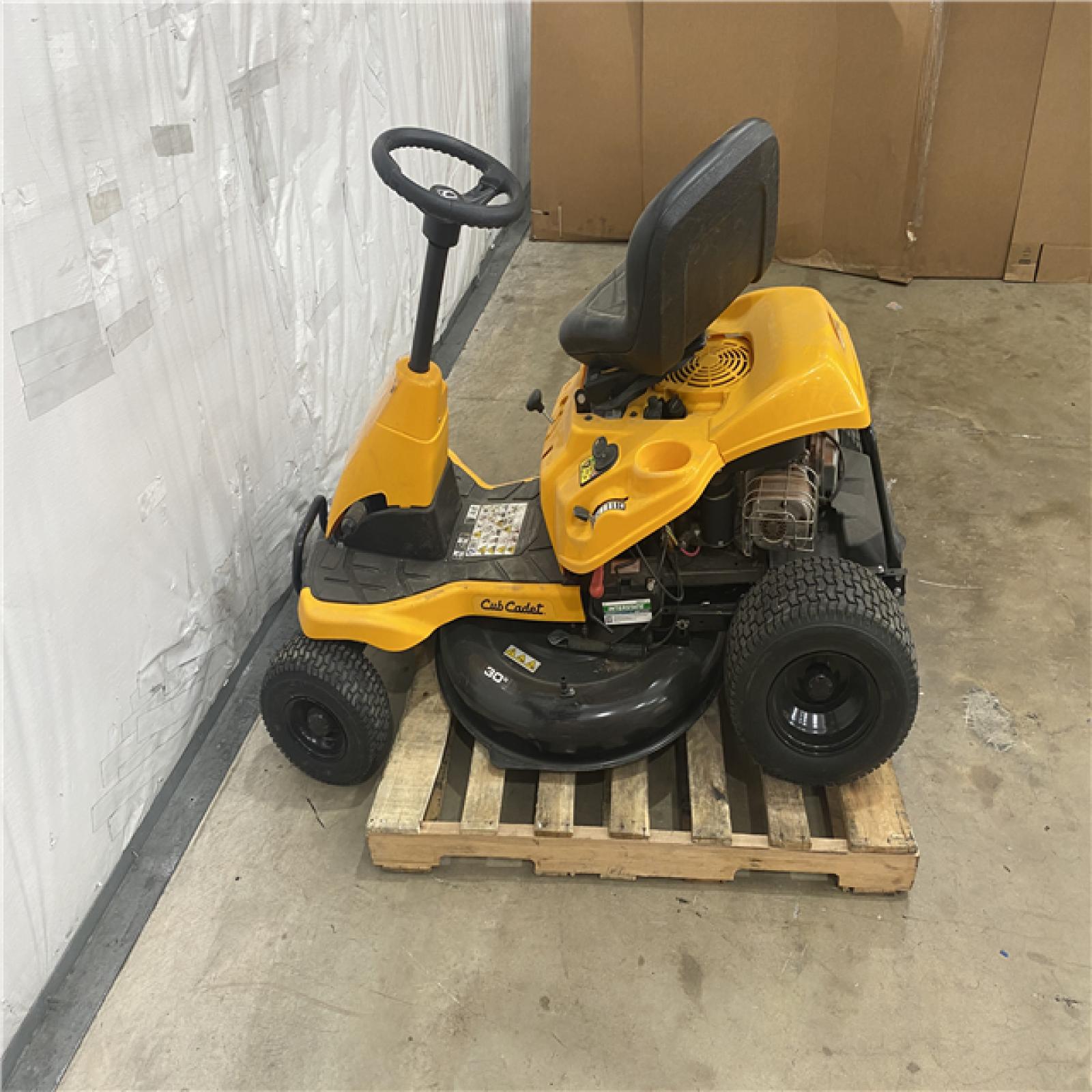 Houston Location - AS-IS Outdoor Power Equipment