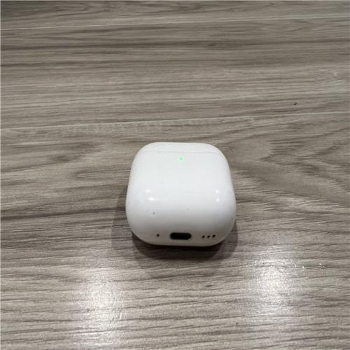 AS-IS APPLE AirPods (4th Generation)