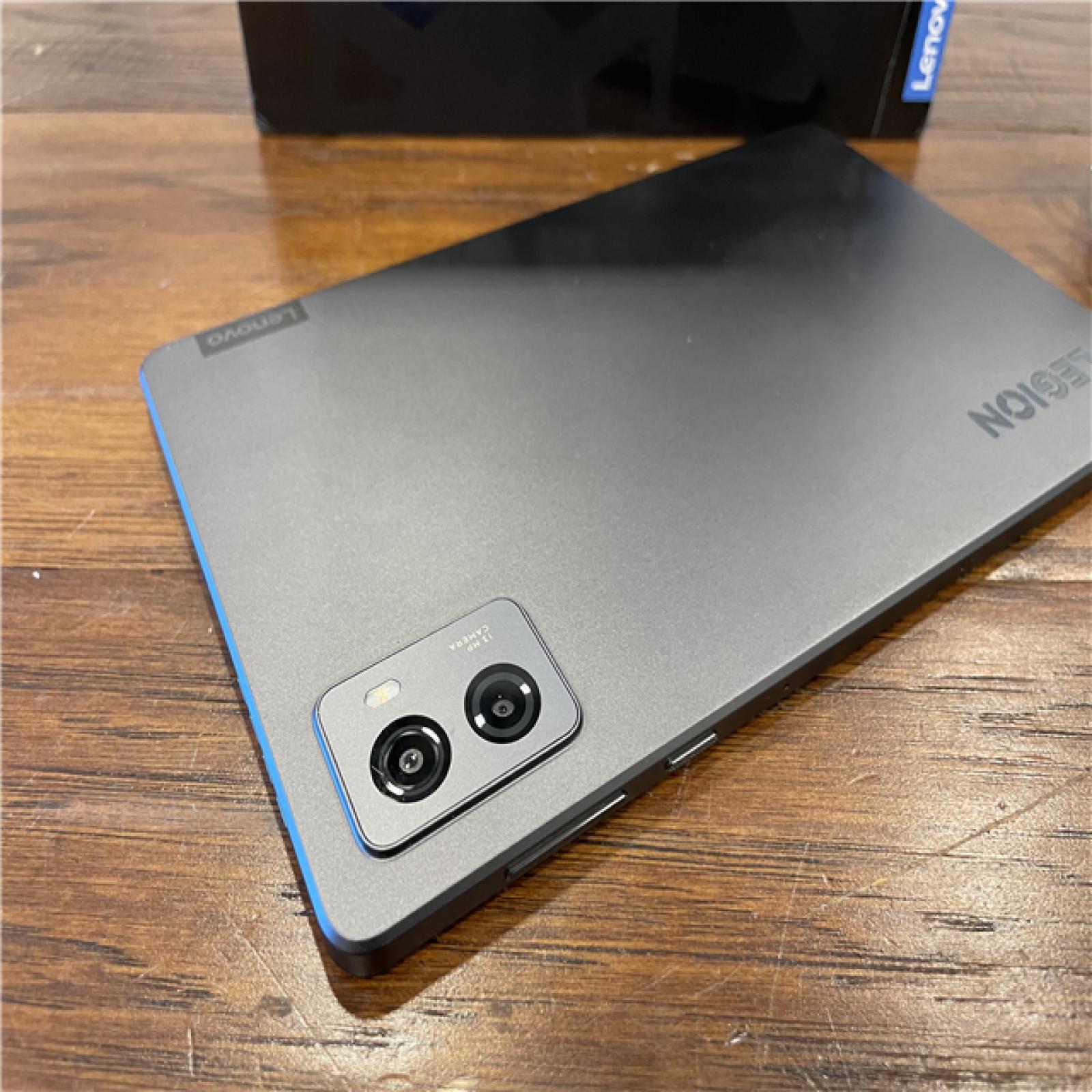 Lenovo Legion Y700 2023 Gaming Tablet 8.8 inch Wifi TB-320FC 256GB Titanium Colour (12GB RAM)
