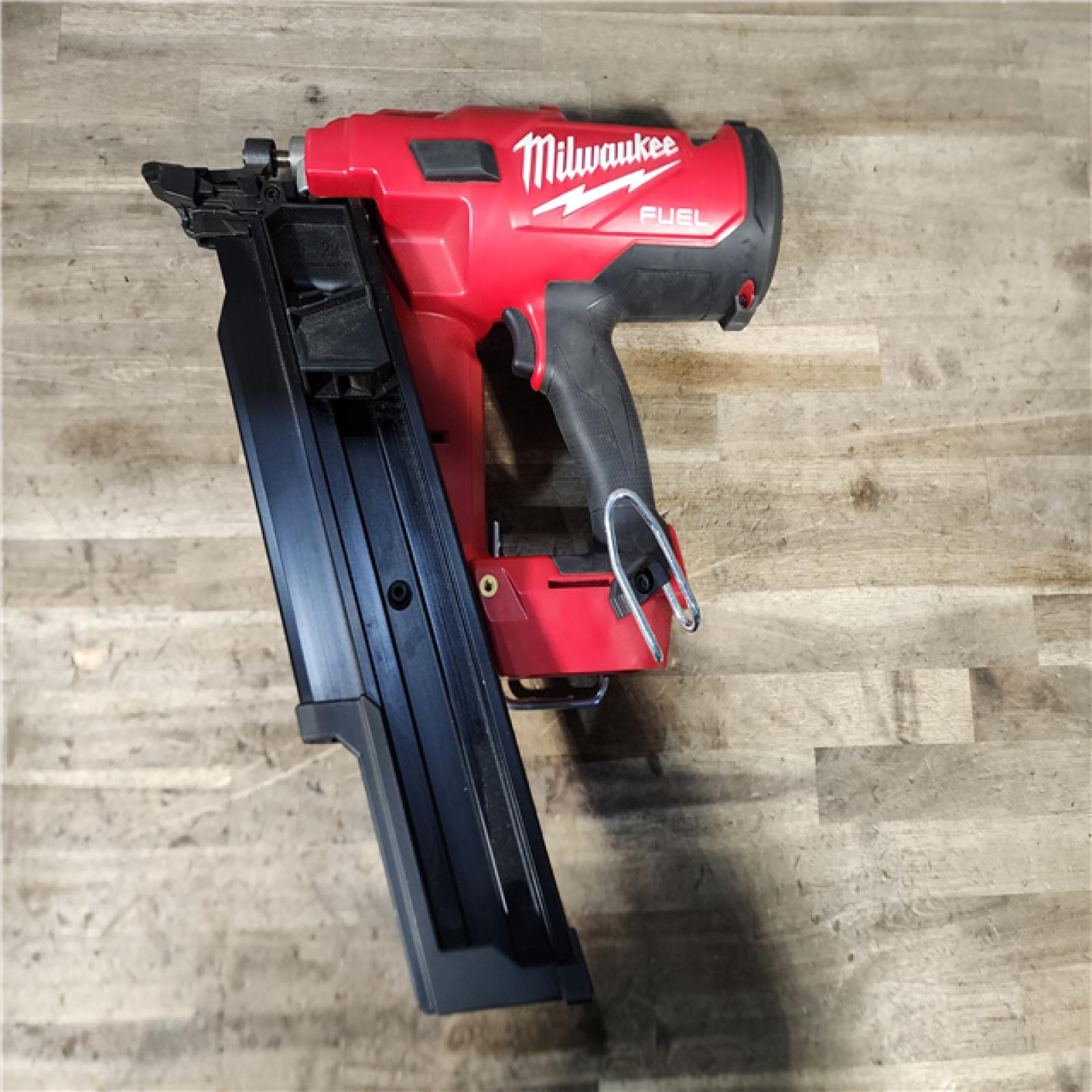 HOUSTON LOCATION - AS-IS Milwaukee 2744-20 M18 FUEL 3-1/2 in. 18V 21-Degree Lithium-Ion Brushless Cordless Framing Nailer (Tool-Only)