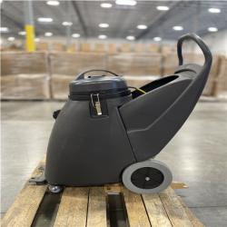 DALLAS LOCATION- AS-IS RENOWN 18 Gal. Wet/Dry Vacuum Tank Shovel Nose Design