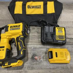 AS-IS DEWALT ATOMIC 20V MAX Lithium Ion Cordless 23 Gauge Pin Nailer Kit
