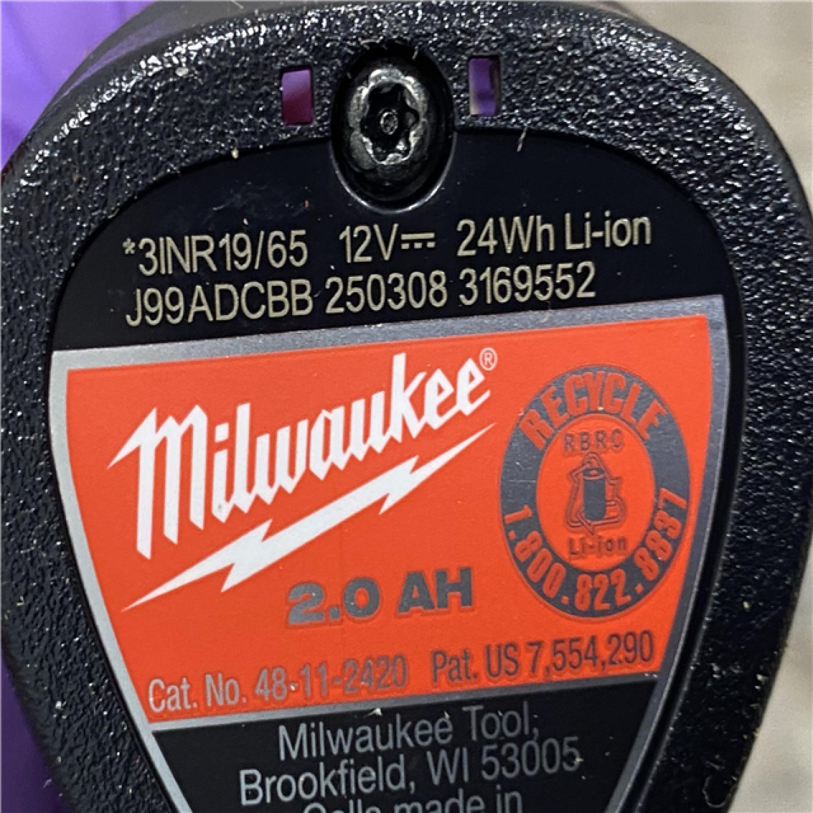 AS-IS Milwaukee  FUEL 12V Lithium-Ion Brushless Cordless 1/4 in. Hex Impact Driver Kit