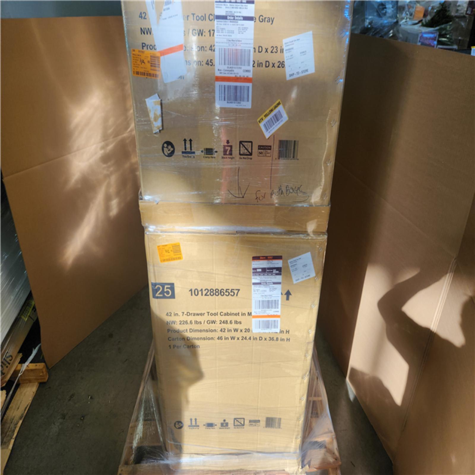 Phoenix NEW Husky Heavy Duty 42 in. 12-Drawer Matte Gray Tool Chest Combo (SEALED)