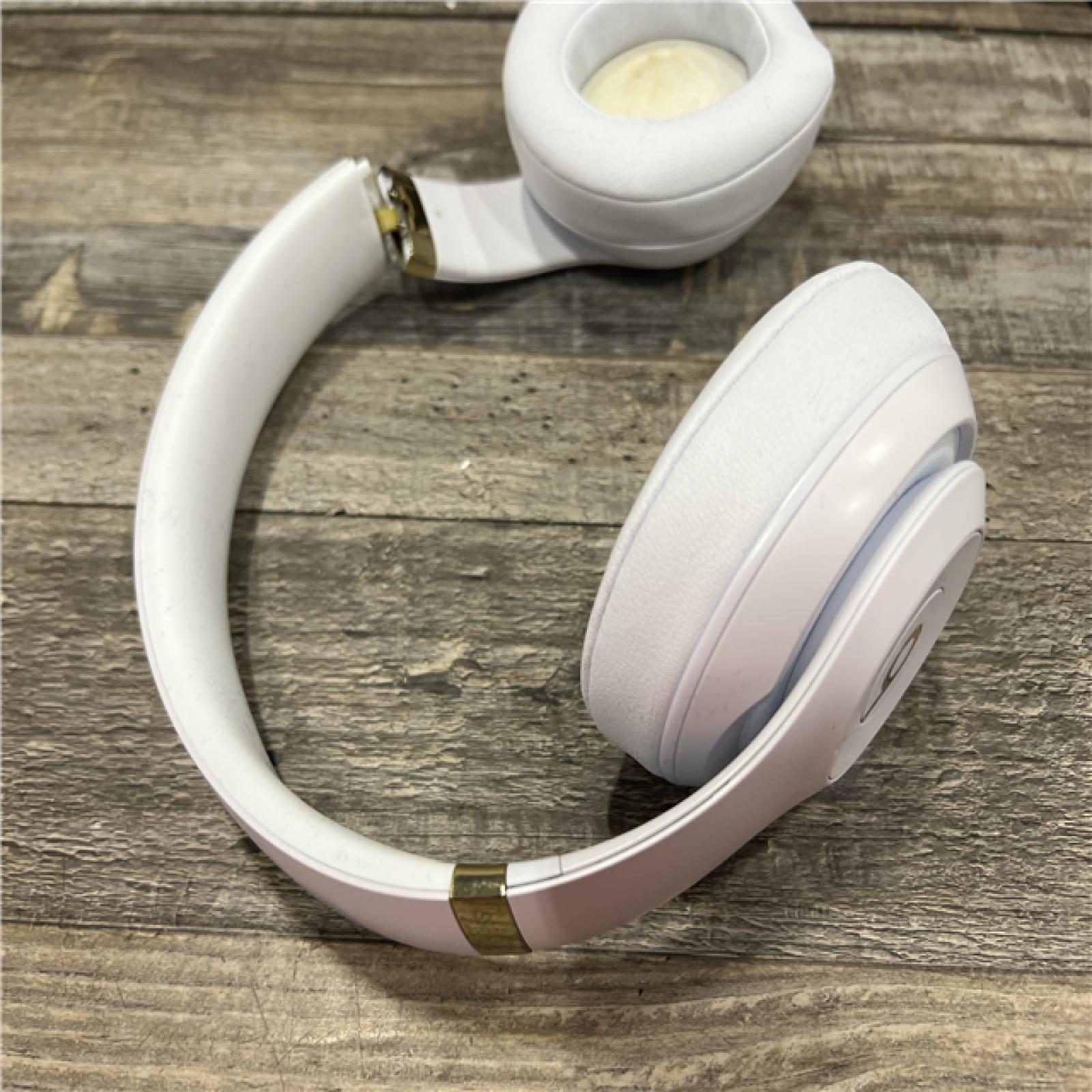 AS-IS Beats Studio3 Wireless Bluetooth Headphones - White