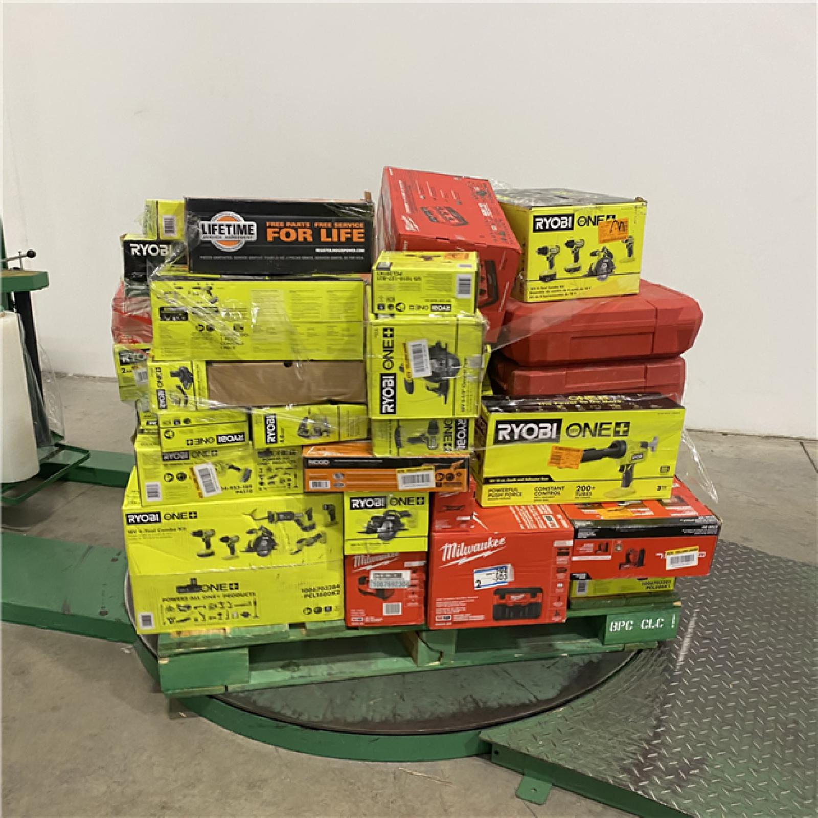 Dallas Location - As-Is Tool Pallet