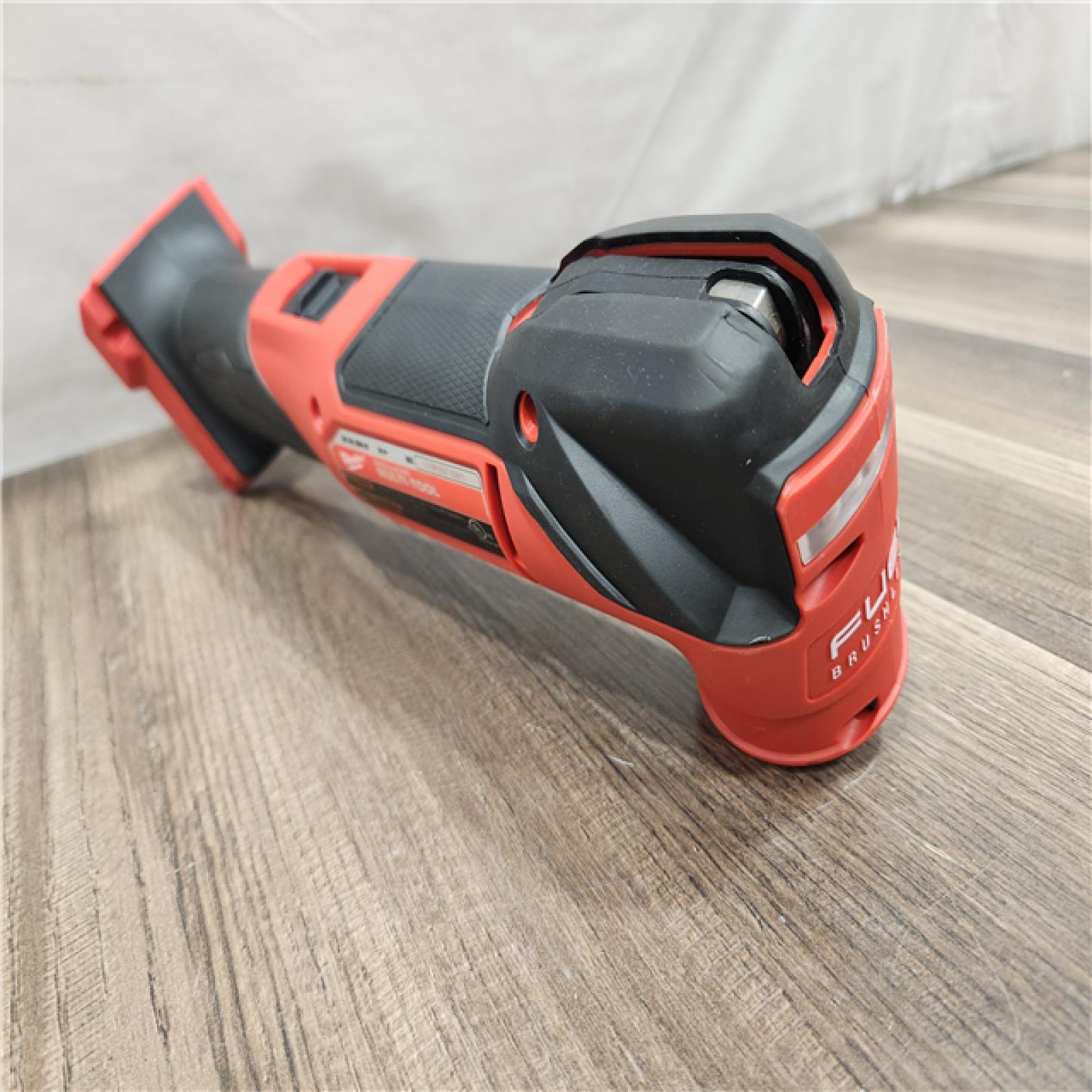 AS-IS- Milwaukee 18V Cordless Brushless Oscillating Multi-Tool (Tool Only)