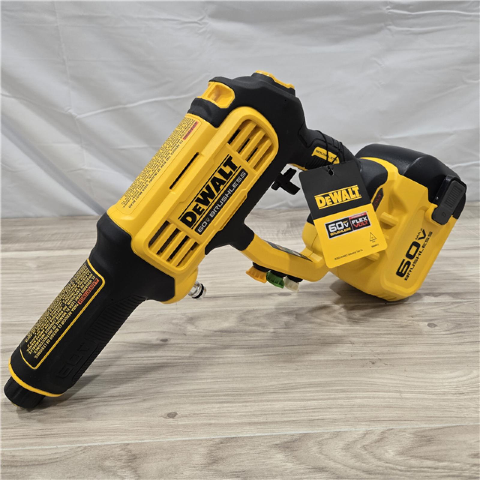 LIKE NEW! - DEWALT FLEXVOLT 60V MAX 1000 PS Cordless Power Cleaner (Tool Only)