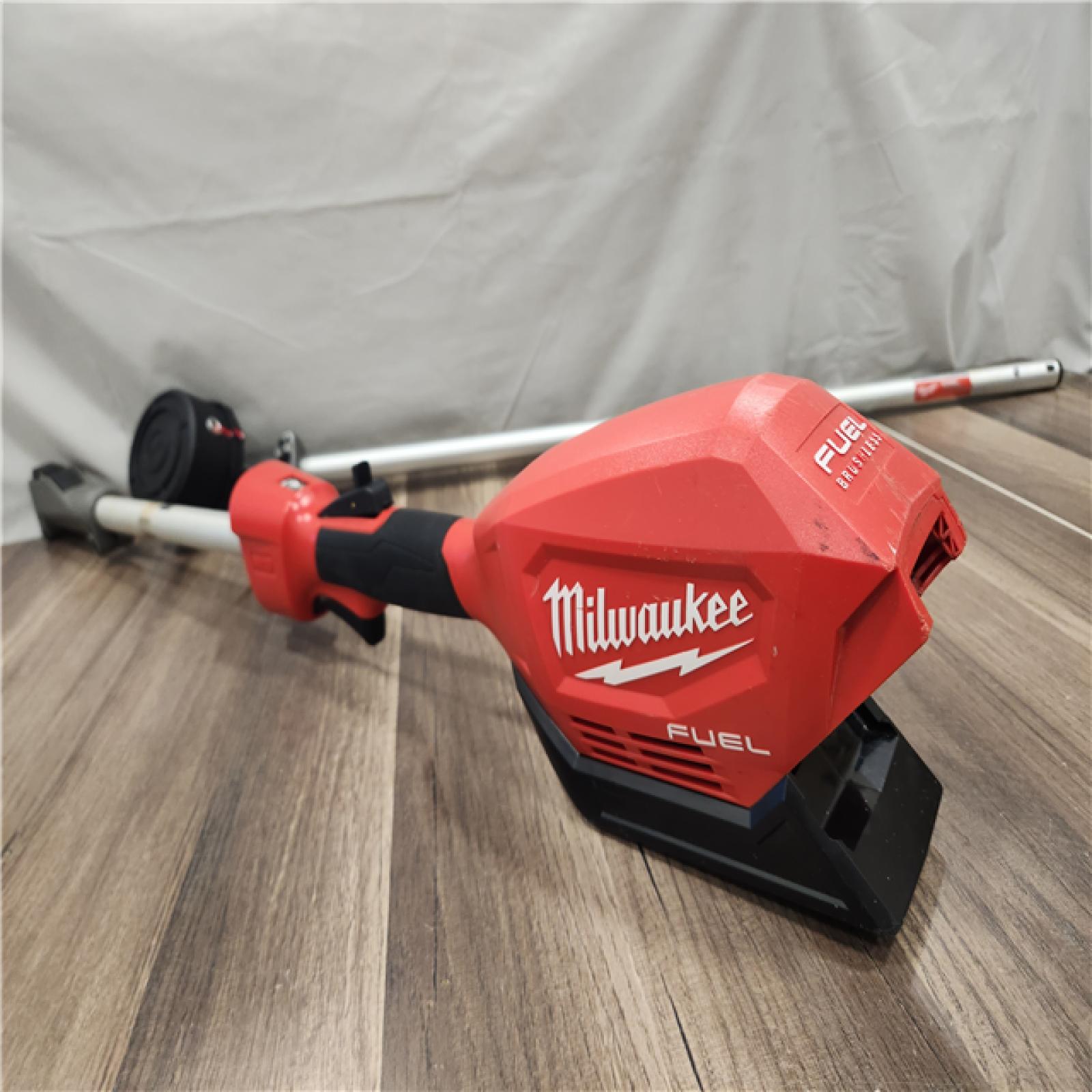 AS-IS- Milwaukee M18 FUEL String Trimmer with QUIK-LOK (Tool-Only)