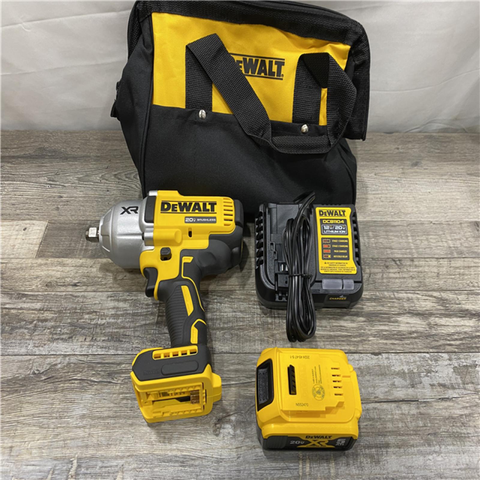 AS-IS DEWALT 20V MAX Lithium-Ion Cordless 1/2 in. Impact Wrench Kit