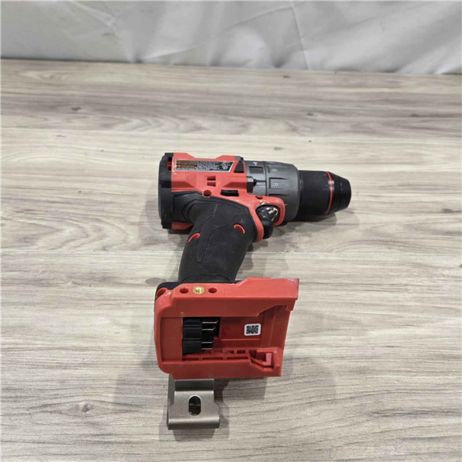 AS-IS Milwaukee 2904-20 12V 1/2  Hammer Drill/ Driver