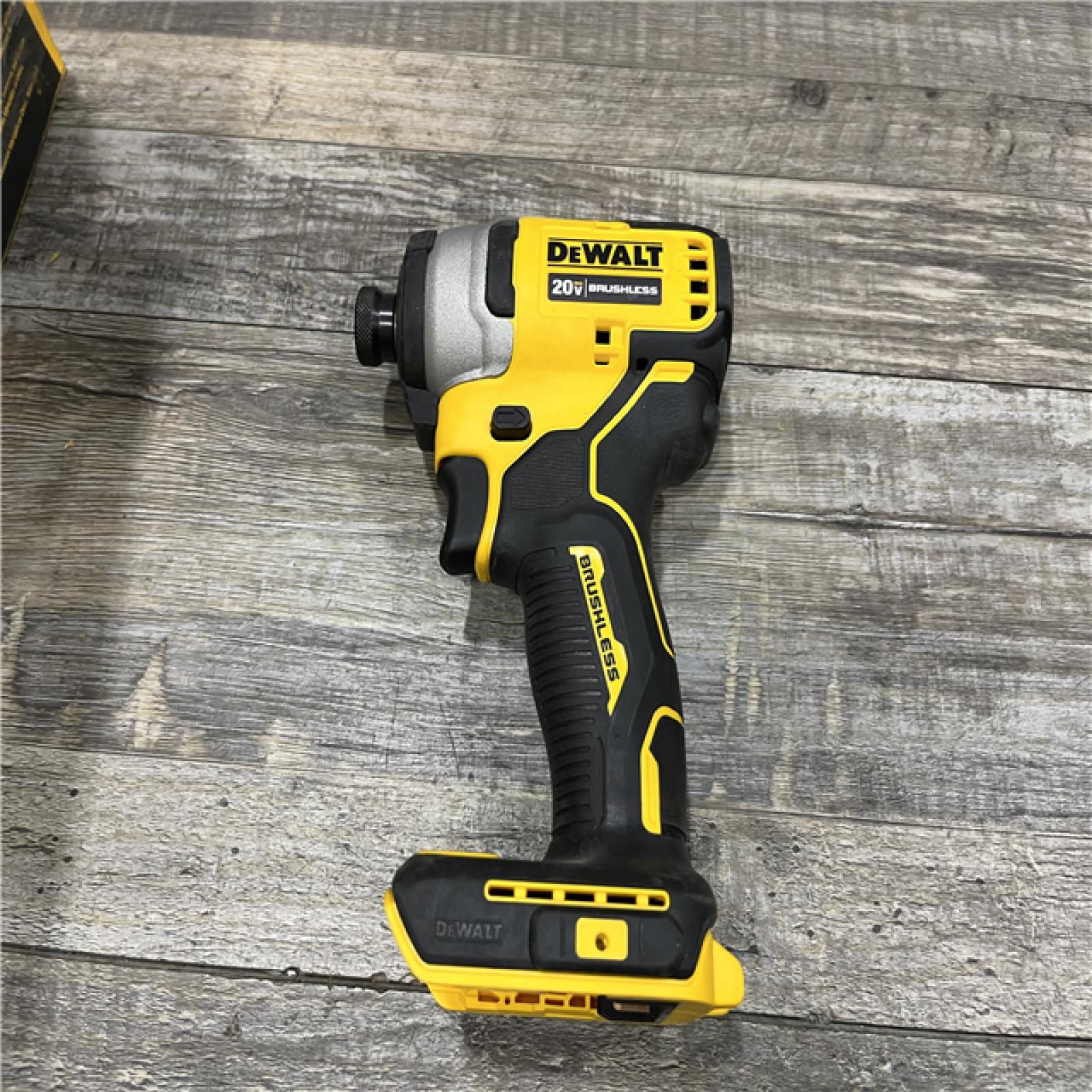 AS-IS DEWALT Atomic 20V Max Lithium-Ion Brushless Cordless Compact 1/4 in. Impact Driver Kit