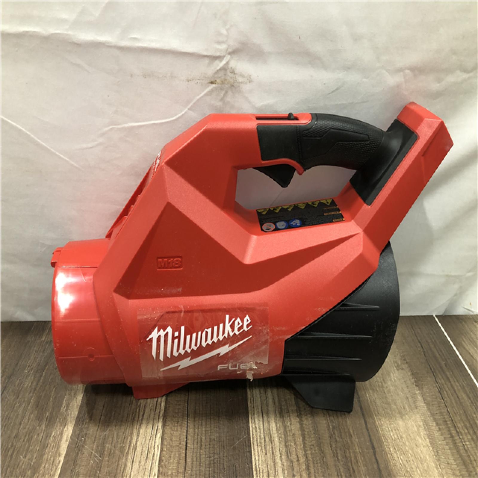 AS-IS Milwaukee FUEL 120 MPH 500 CFM 18V Brushless Cordless Battery Powered Leaf Blower Kit