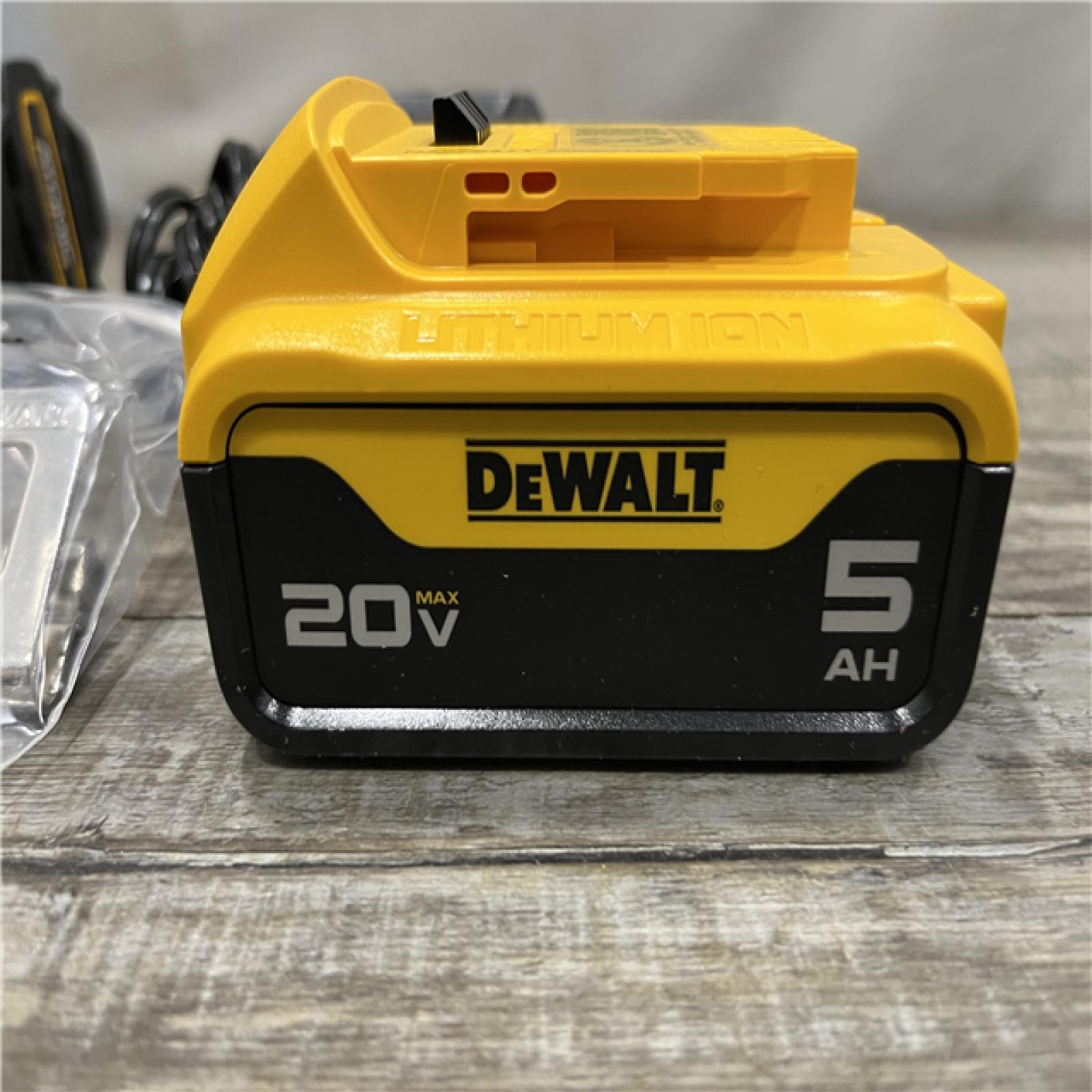 AS-IS DEWALT ATOMIC 20V Lithium-Ion Cordless 1/2 in. Hammer Drill Kit