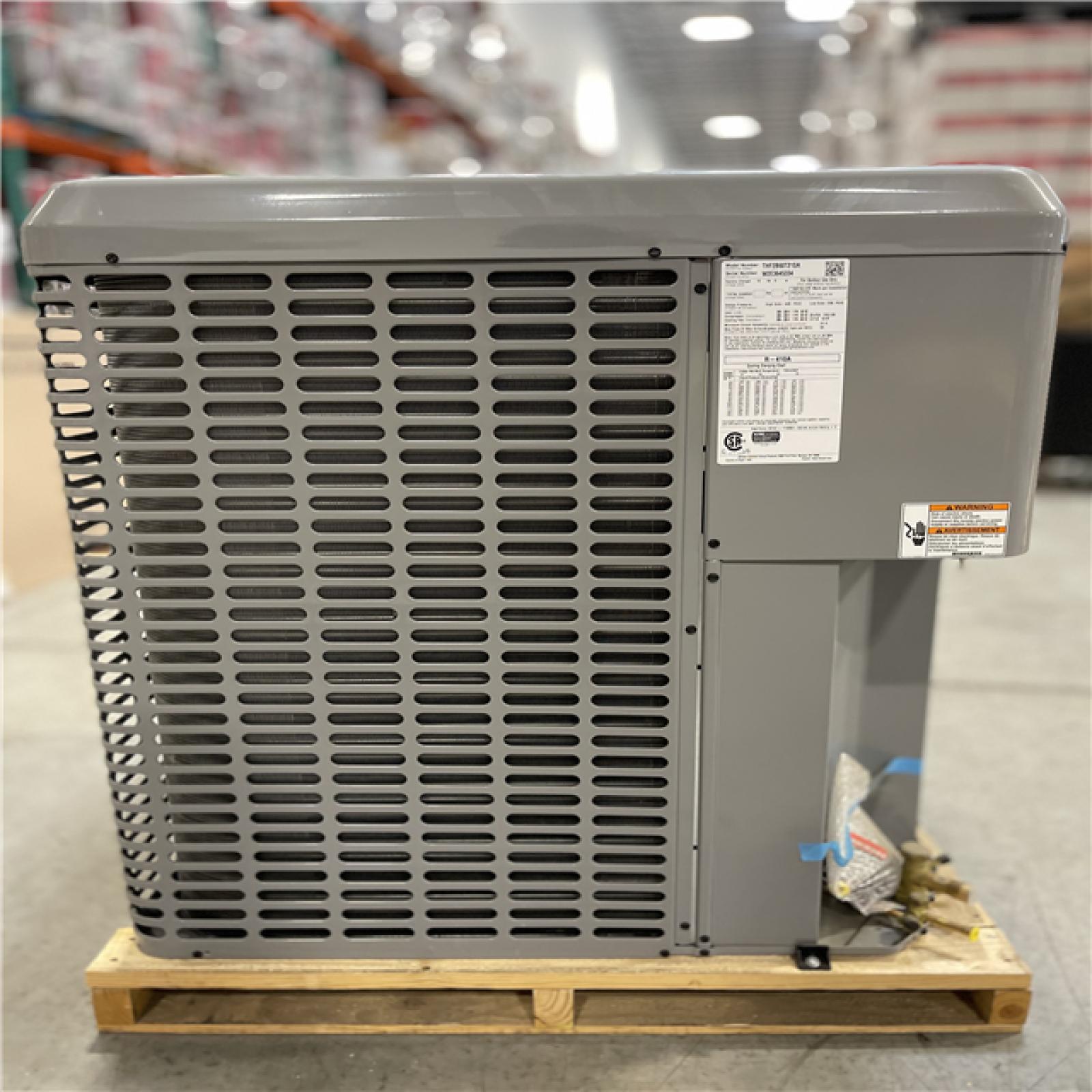 DALLAS LOCATION - Johnson Controls 5.0 Ton 15.2 SEER Ac Condensing Unit