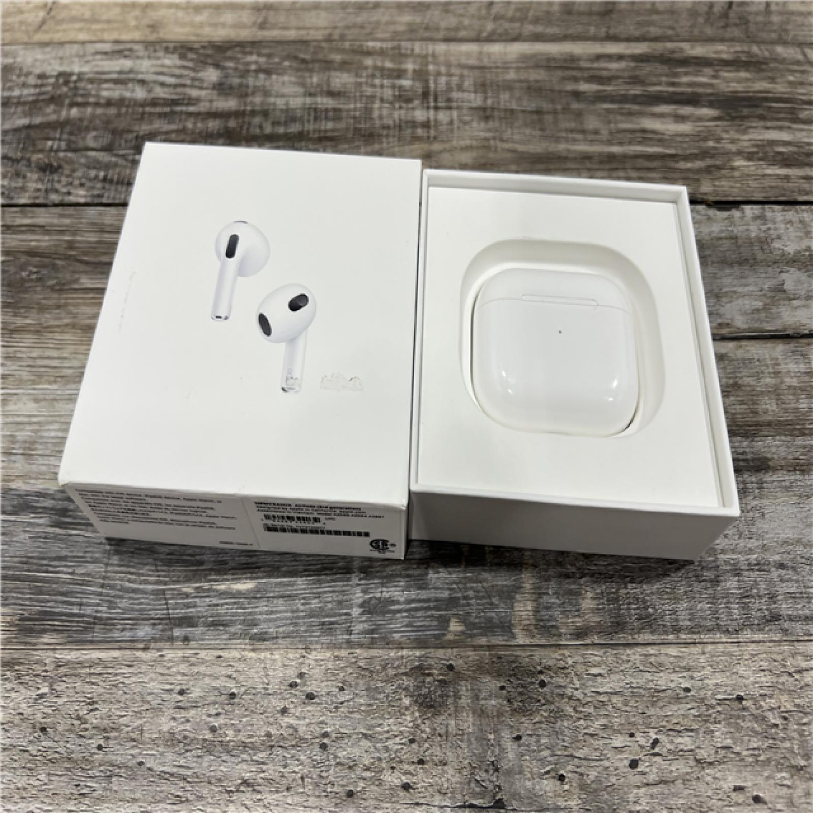 AS-IS AirPods (3rd Generation) with Lightning Charging Case
