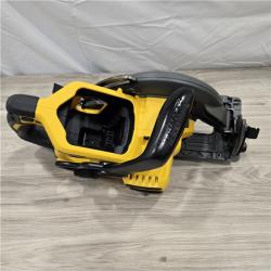 LIKE NEW! - DEWALT 60V FLEXVOLT MAX Lithium-Ion 7-1/4 Brushless Cordless Wormdrive Style Circular Saw Kit 9.0 Ah