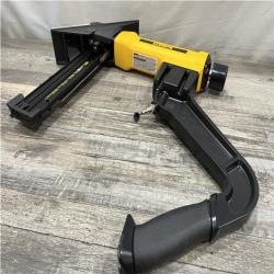 AS-IS DEWALT 2-in-1 Pneumatic 15.5-Gauge and 16-Gauge Flooring Tool