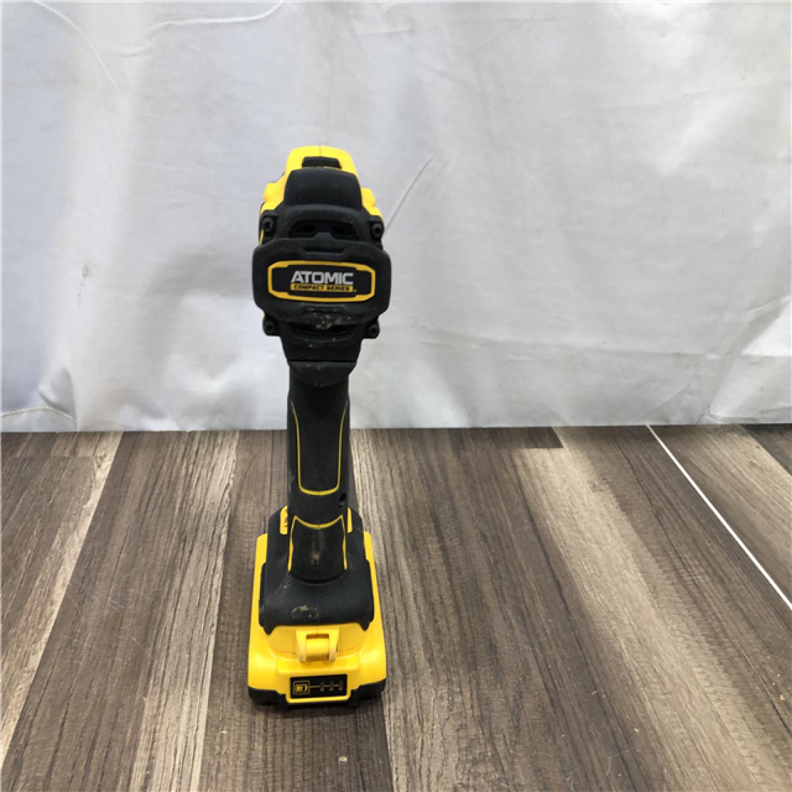 AS-IS DEWALT Atomic 20V Lithium-Ion Cordless Compact 1/2 in. Drill/Driver Kit