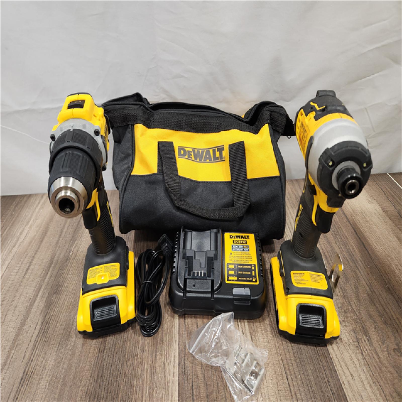 AS-IS DEWALT ATOMIC 20-Volt MAX Lithium-Ion Cordless Combo Kit (2-Tool) with (2) 2.0Ah Batteries, Charger and Bag