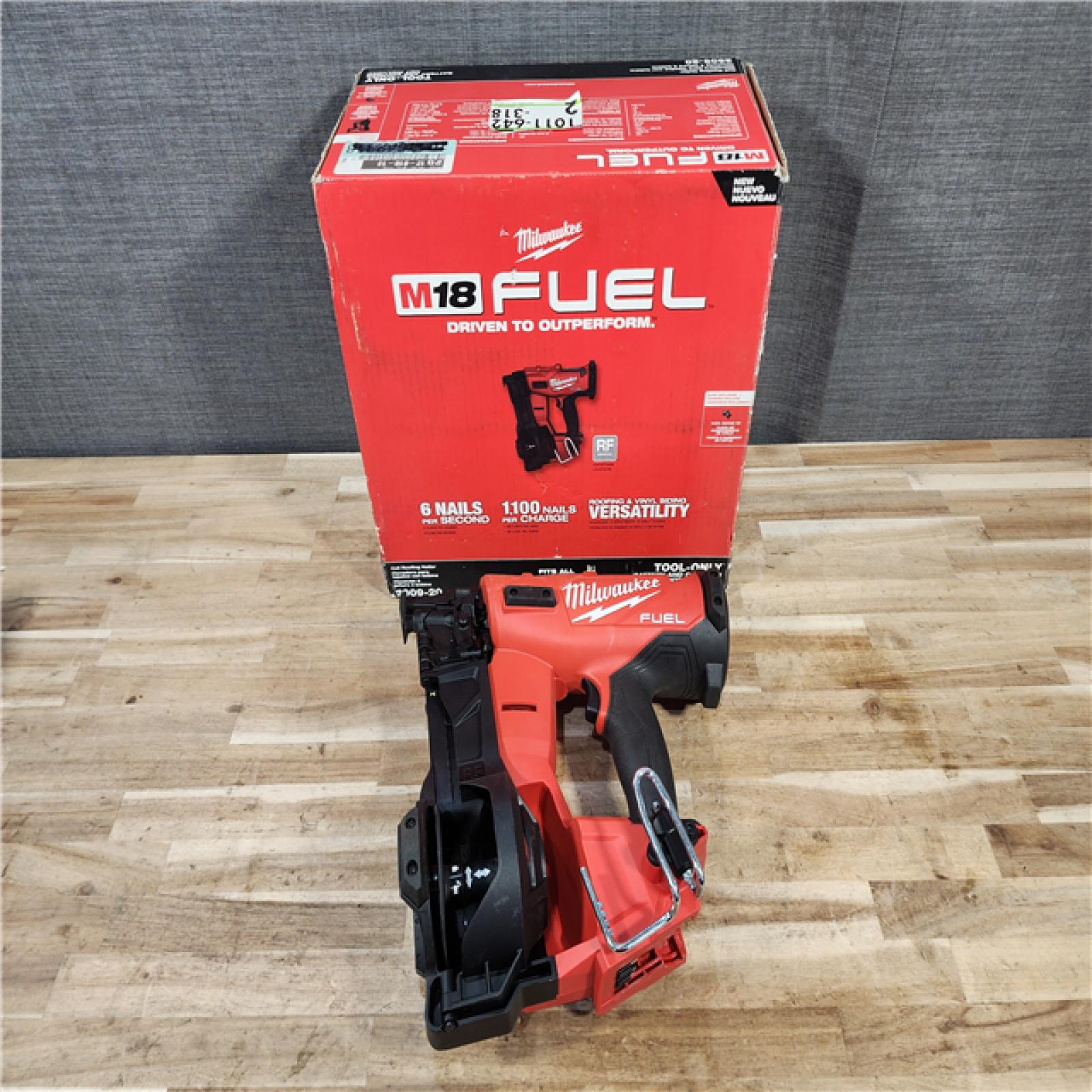 HOUSTON LOCATION - AS-IS Milwaukee M18 FUEL 18-Volt Lithium-Ion Brushless Cordless Coil Roofing Nailer (Tool Only)