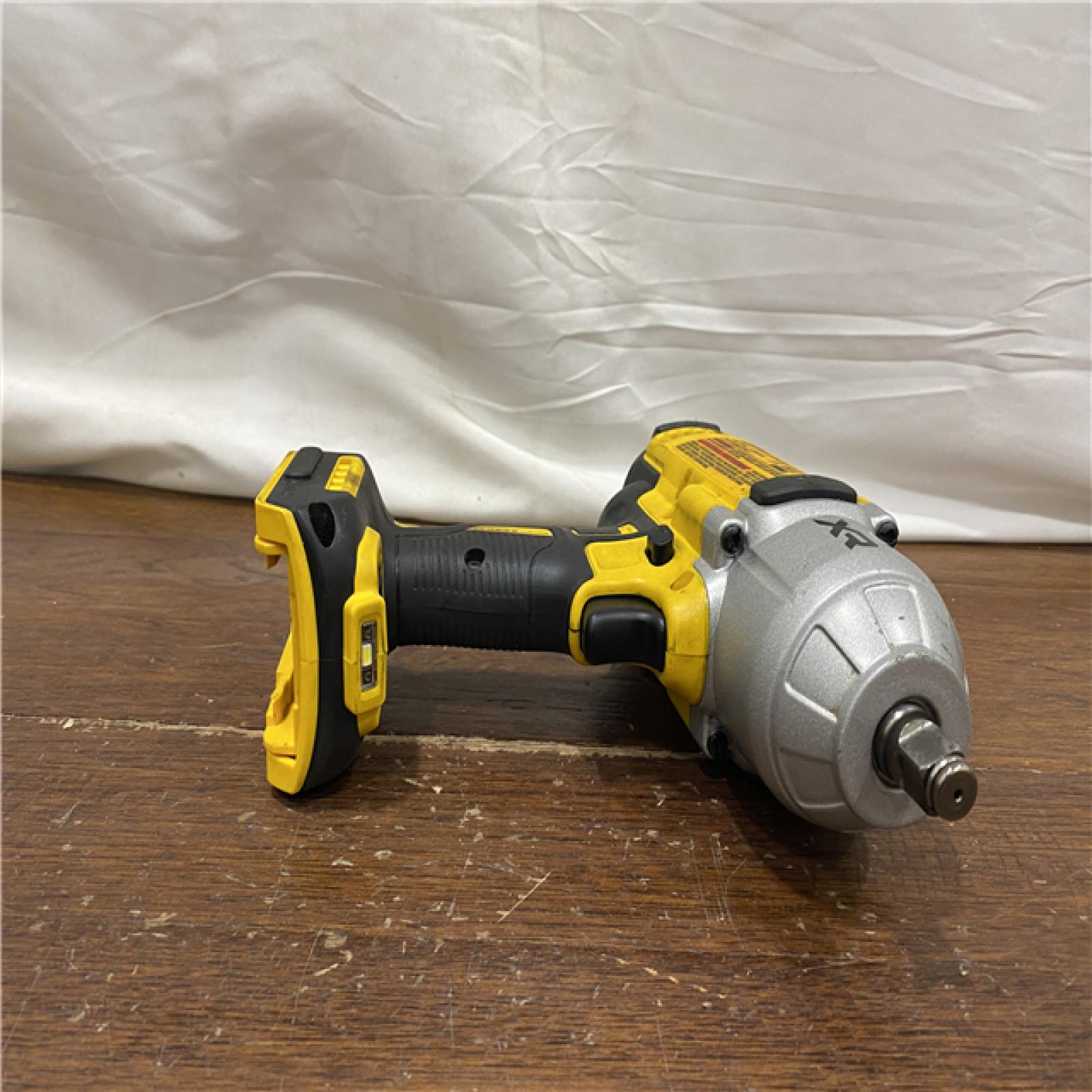 AS-IS 20V MAX Lithium-Ion Cordless 1/2 in. Impact Wrench Kit