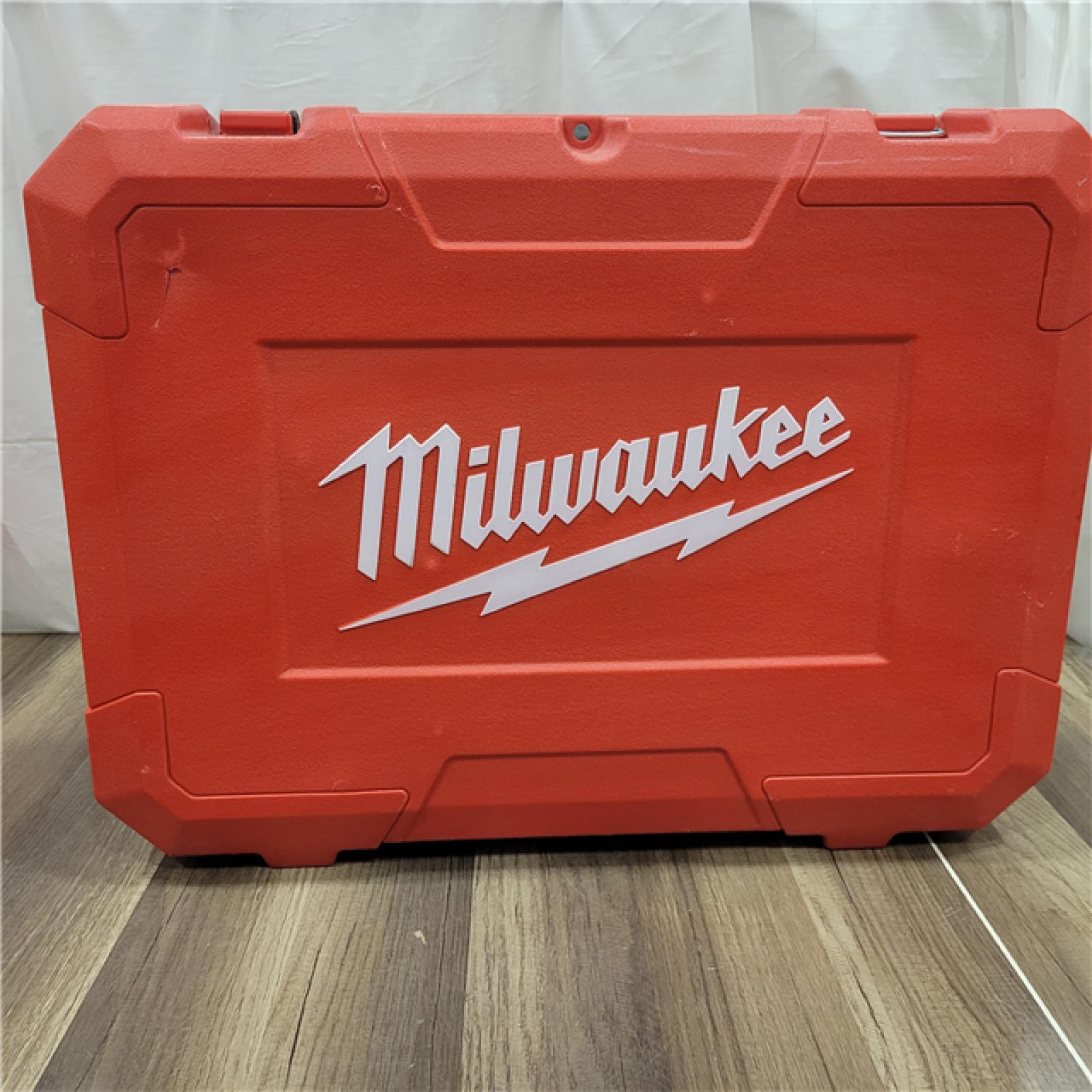 AS-IS Milwaukee M12 12-Volt Lithium-Ion Cordless Drain Cleaning Airsnake Air Gun Kit with (1) 2.0Ah Battery, Toilet Attachments
