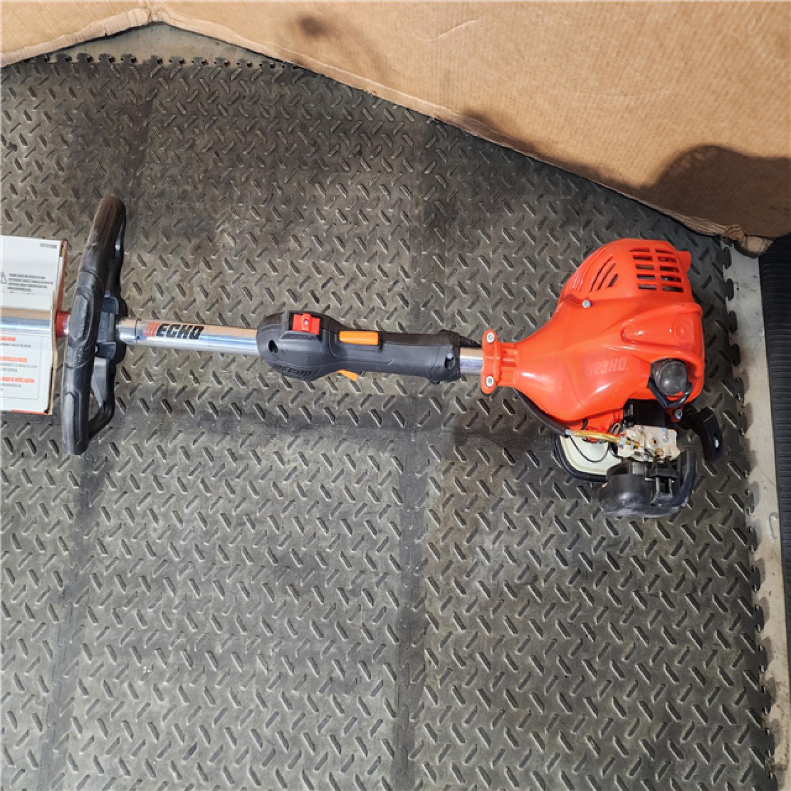 HOUSTON LOCATION - AS-IS Echo 16 Inch 21.2 CC Engine Straight Shaft String Trimmer - SRM-2120
