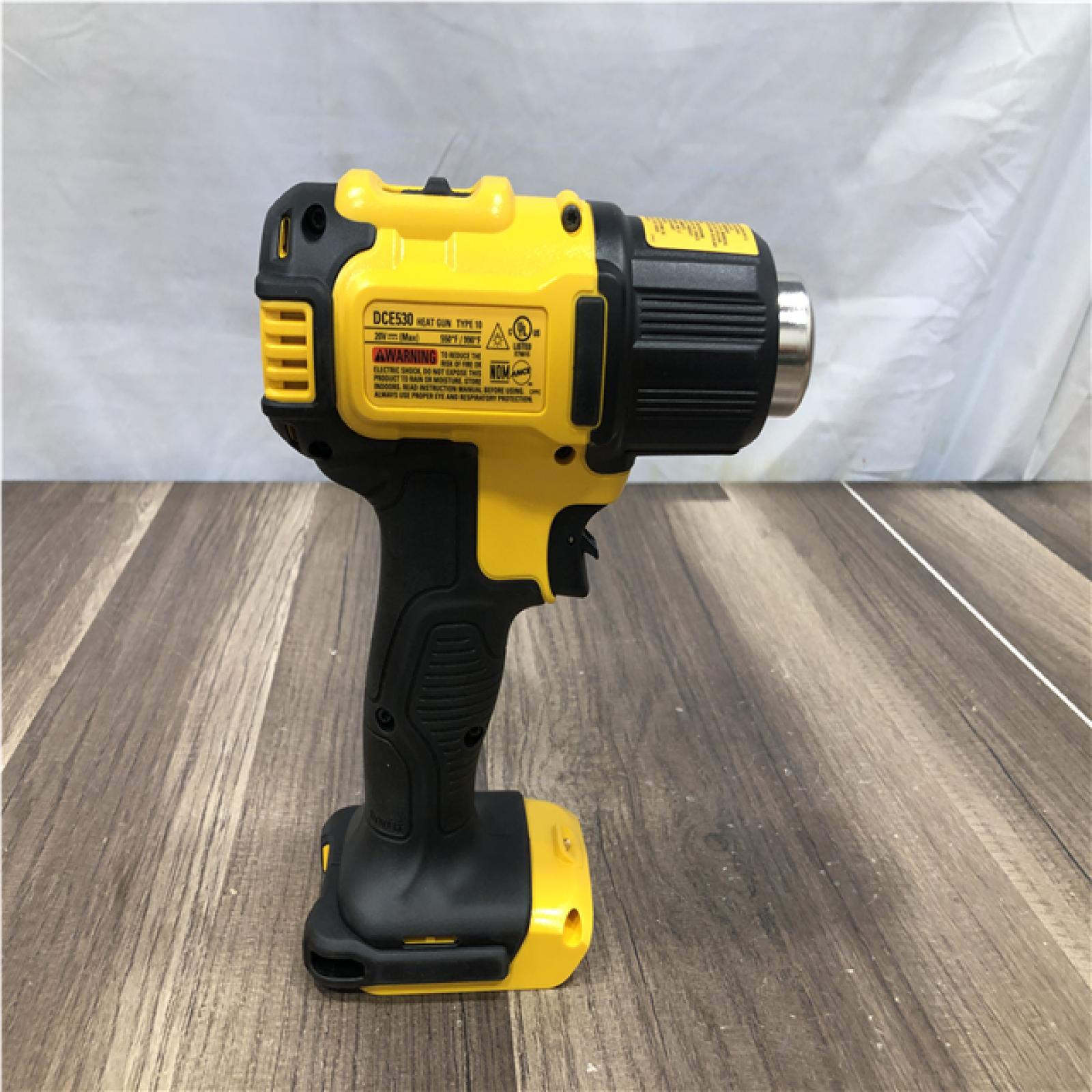 AS-IS DEWALT 20V MAX Cordless Compact Heat Gun with Flat and Hook Nozzle Attachments