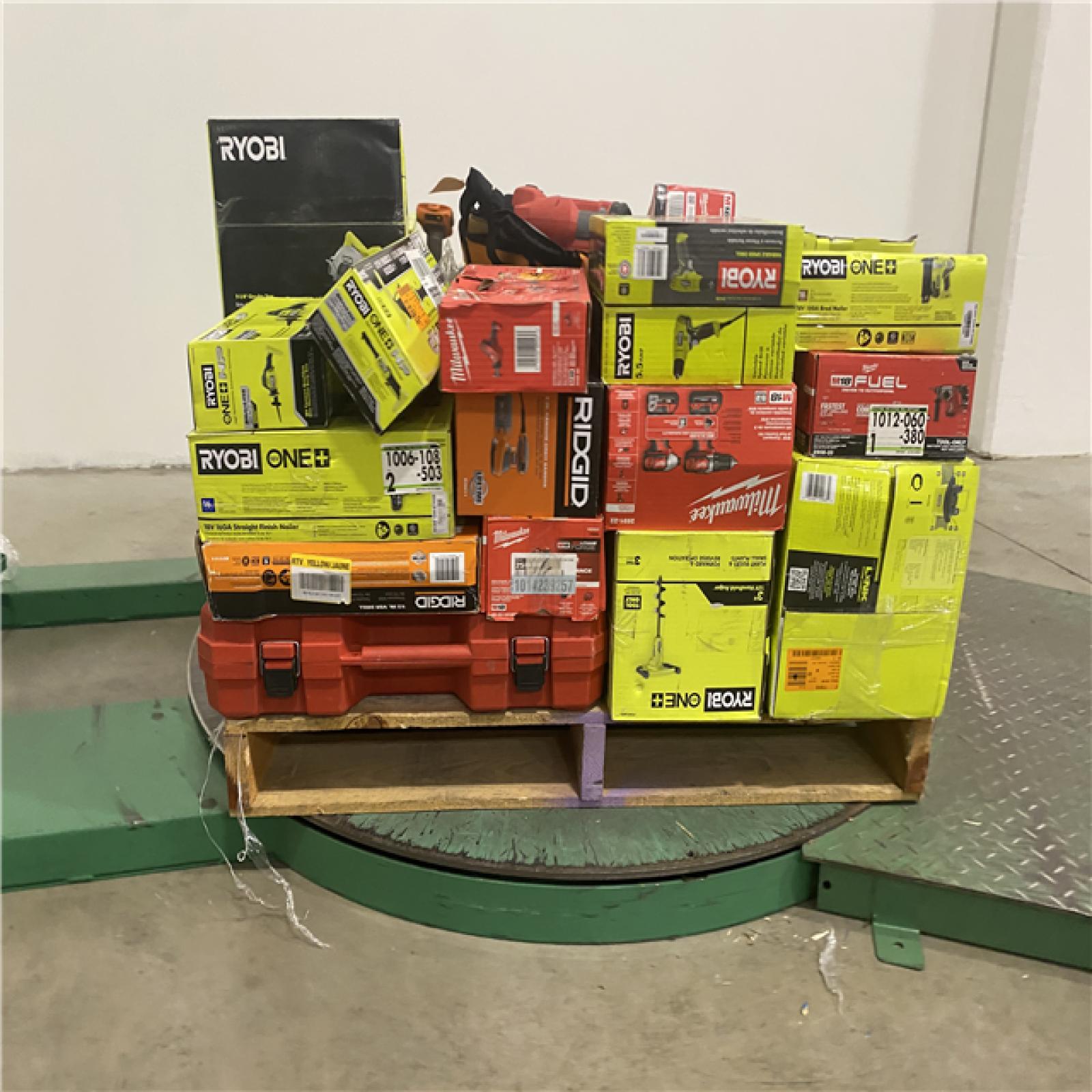 Dallas Location - As-Is Tool Pallet