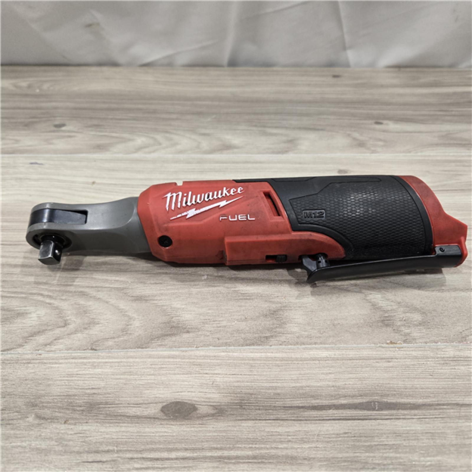 AS-IS Milwaukee 2567-20 M12 FUEL 3/8 in. Cordless High Speed Ratchet (Tool Only)