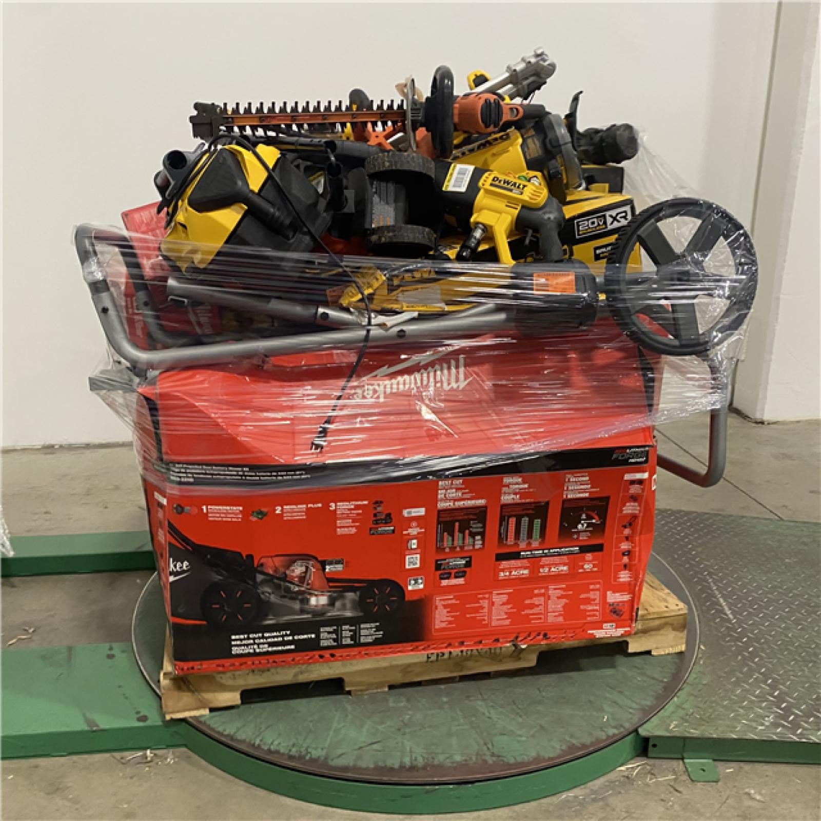 Dallas Location - As-Is Tool Pallet