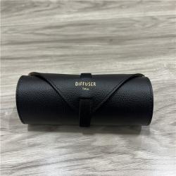 Diffuser Tokyo Shrink Leather Roll Case
