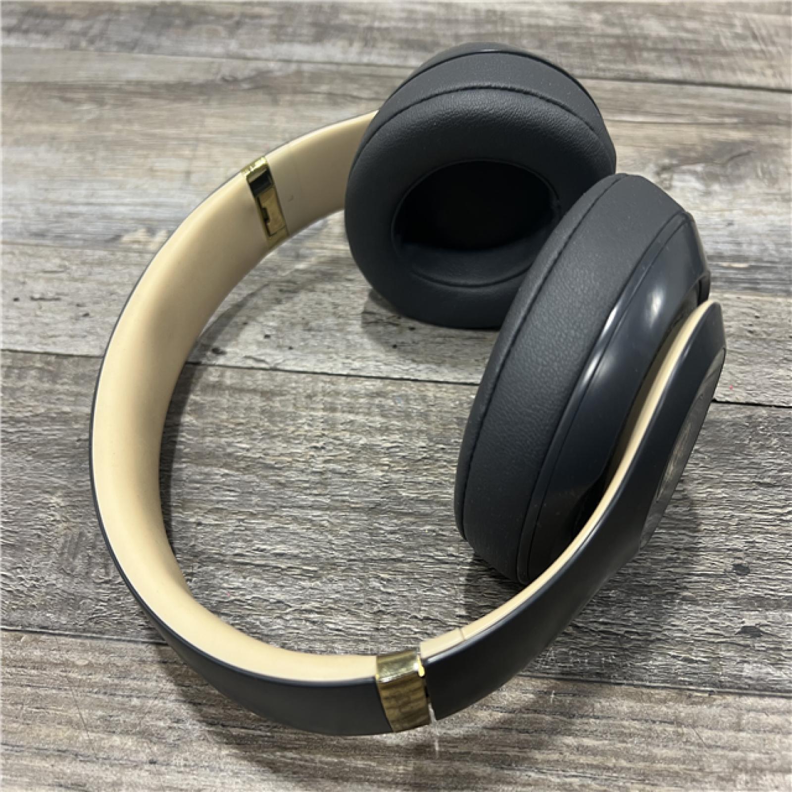 AS-IS Beats Studio3 Wireless Noise Cancelling Headphones-Shadow Gray