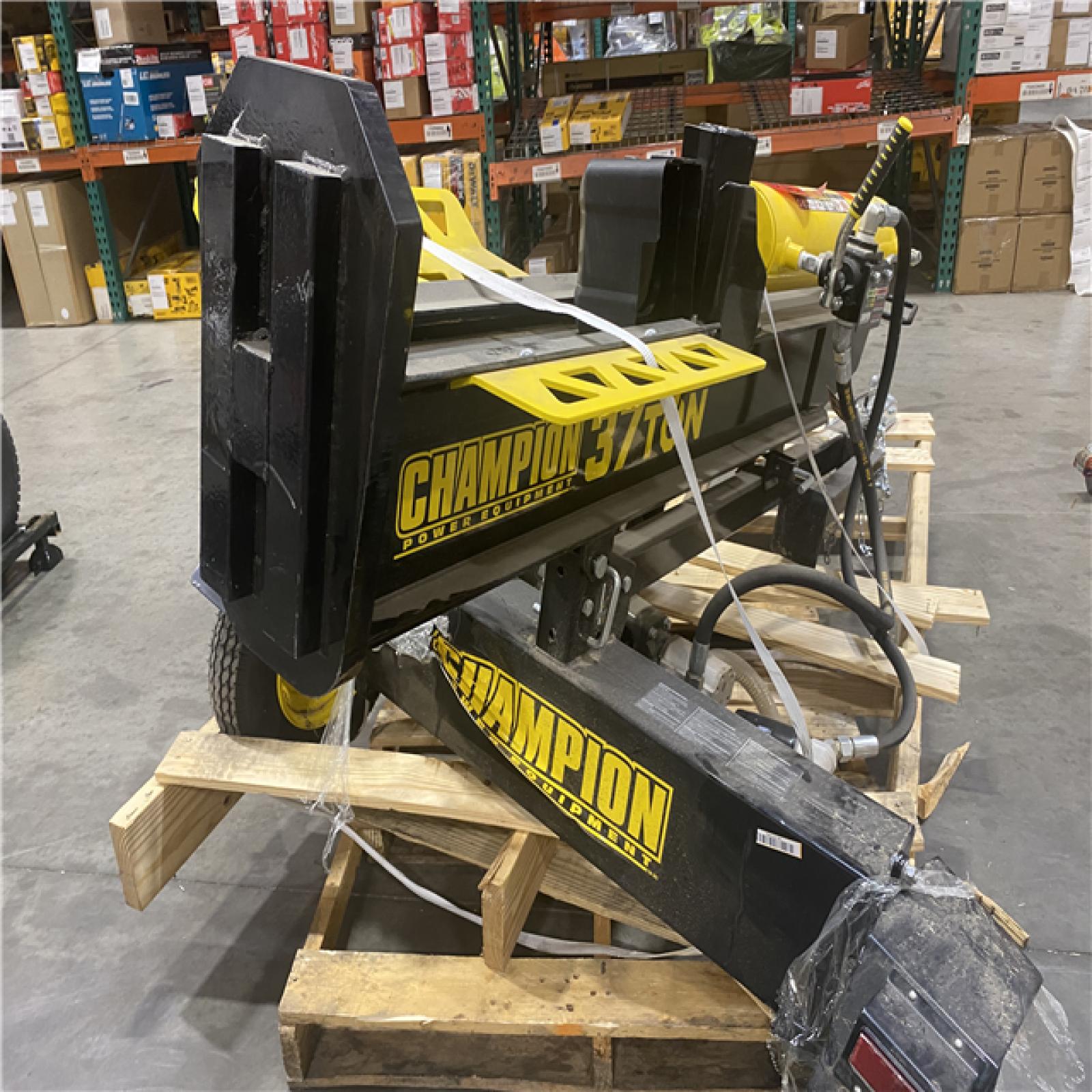 Dallas Location - As-Is Champion Power Equipment 37 Ton 338cc Gas Wood Log Splitter