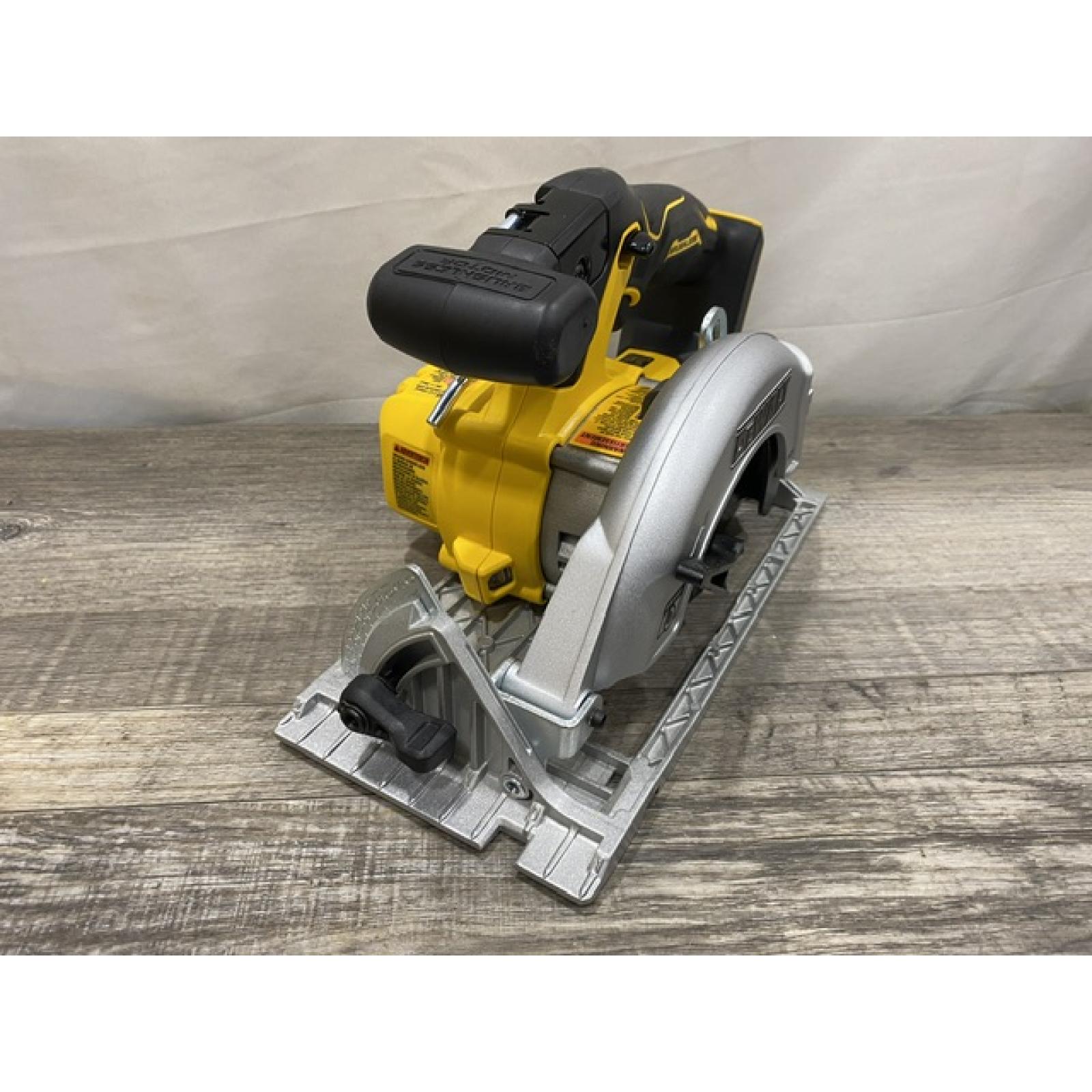 AS-IS DEWALT 20V MAX Cordless Brushless 6-1/2 in. Sidewinder Style Circular Saw (Tool Only)