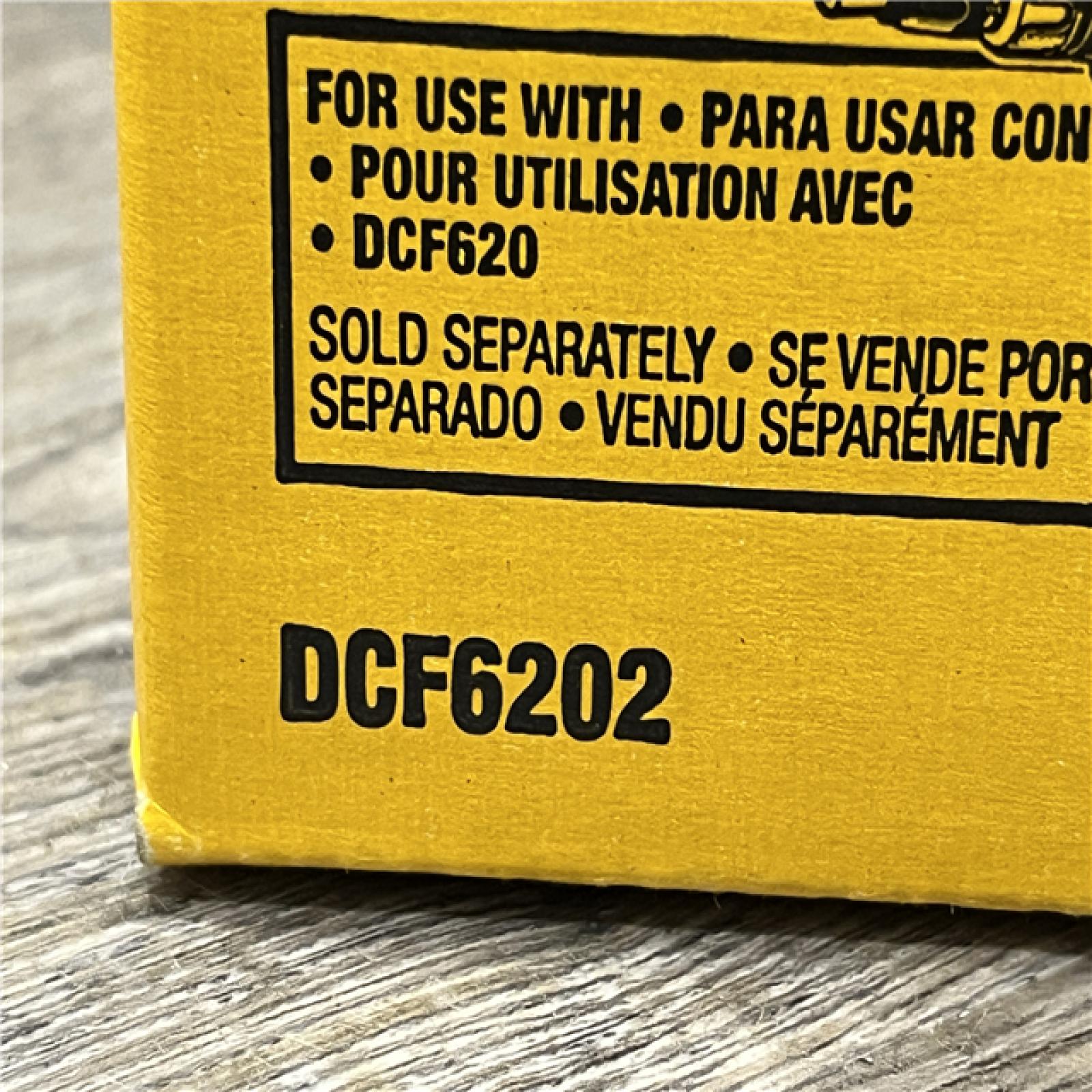 NEW - DEWALT Collated Drywall Screw Gun Attachment