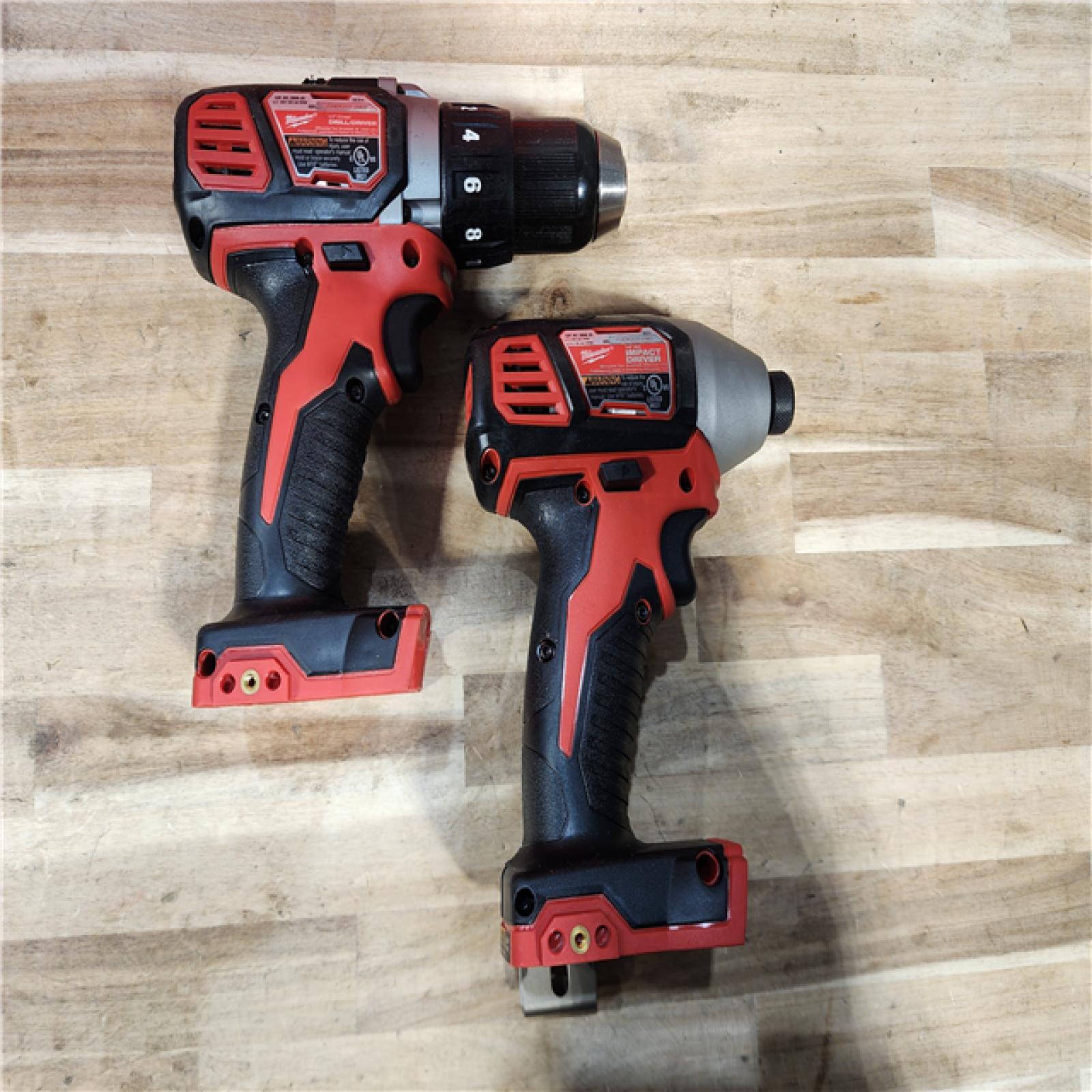 HOUSTON LOCATION - AS-IS Milwaukee 18V Lithium-Ion Cordless Drill Driver/Impact Driver Combo Kit