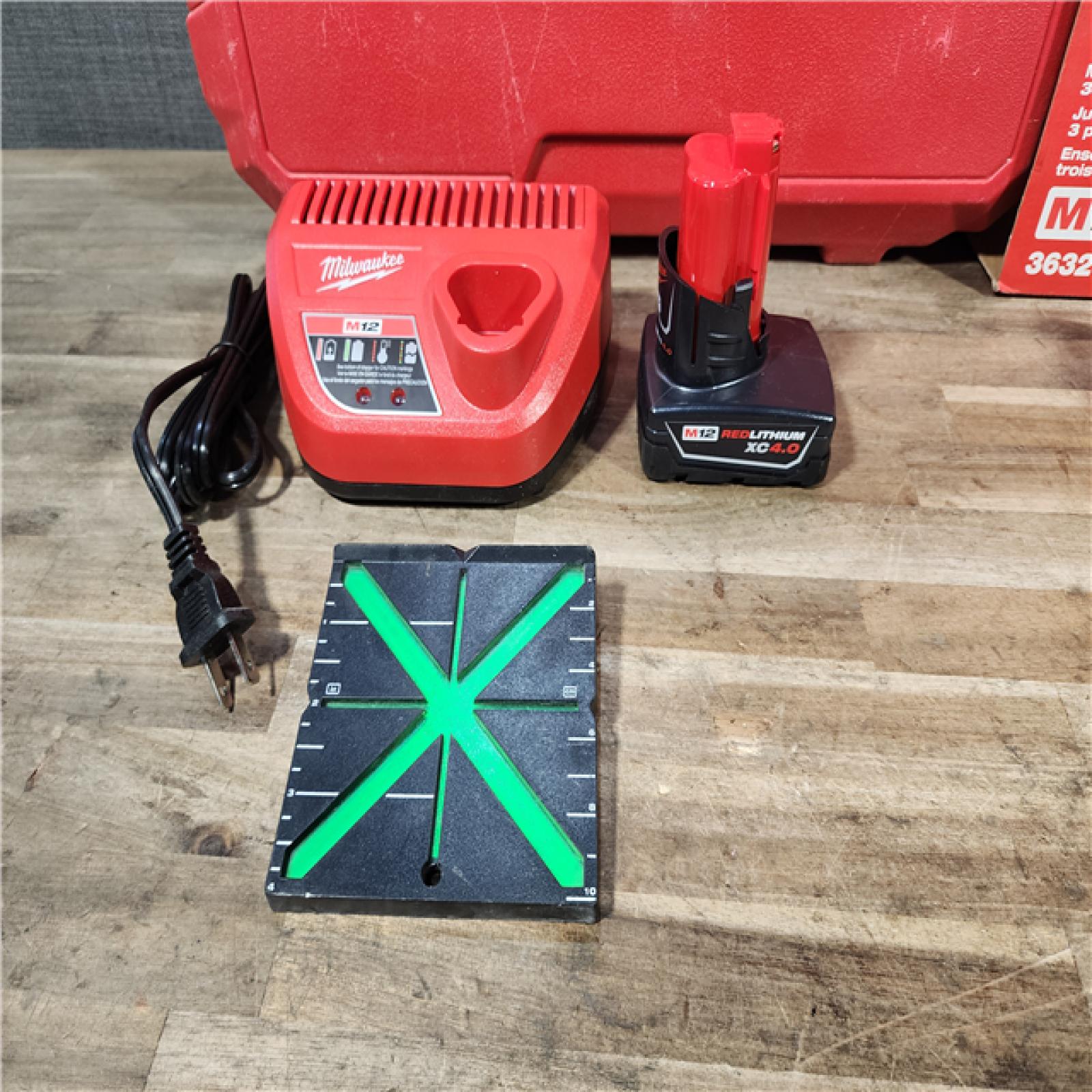 HOUSTON LOCATION - AS-IS Milwaukee 12-Volt Lithium-Ion Cordless Green 250 ft. 3-Plane Laser Level Kit