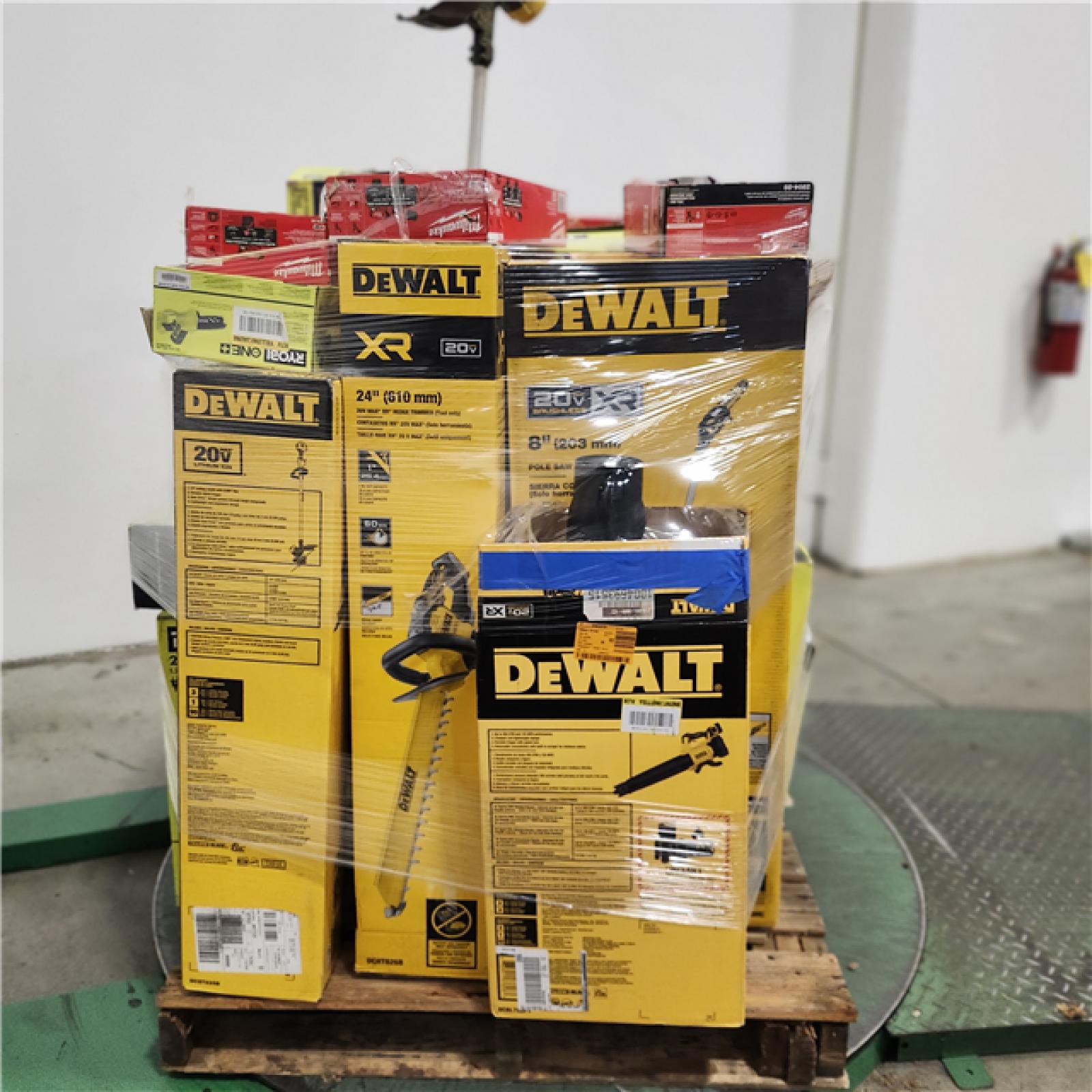 Dallas Location - As-Is Tool Pallet