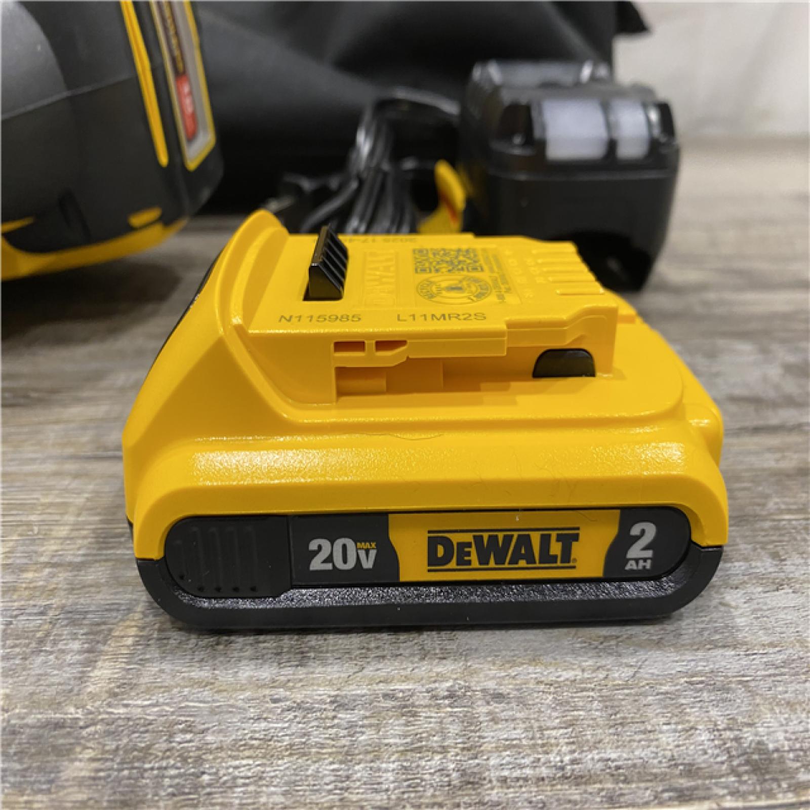 AS-IS DEWALT 20V MAX XR Lithium-Ion Cordless 18-Gauge Narrow Crown Stapler Kit
