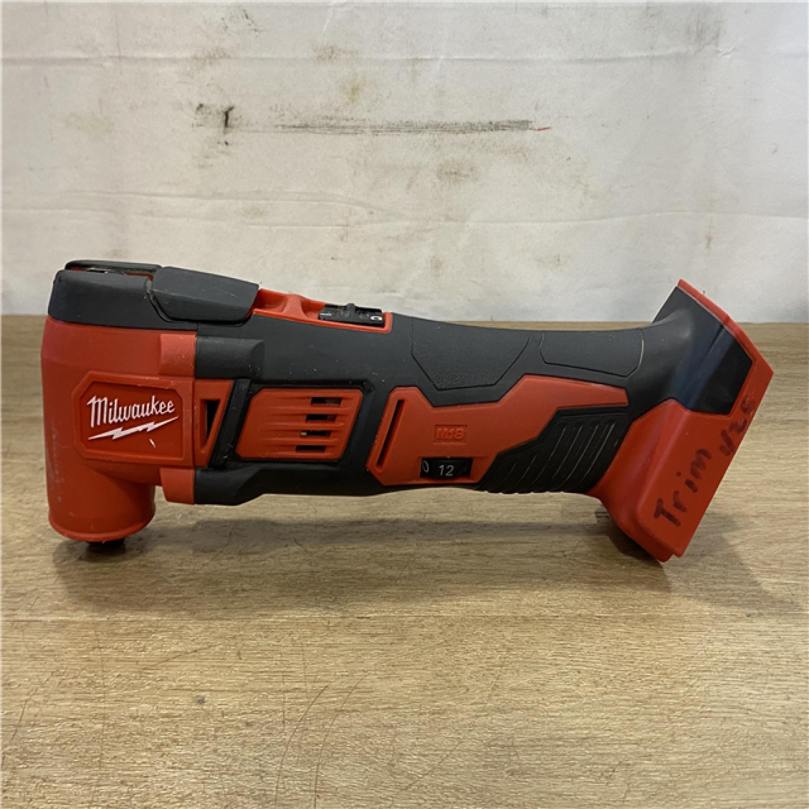 AS-IS Milwaukee 18V Lithium-Ion Cordless Oscillating Multi-Tool (Tool-Only)
