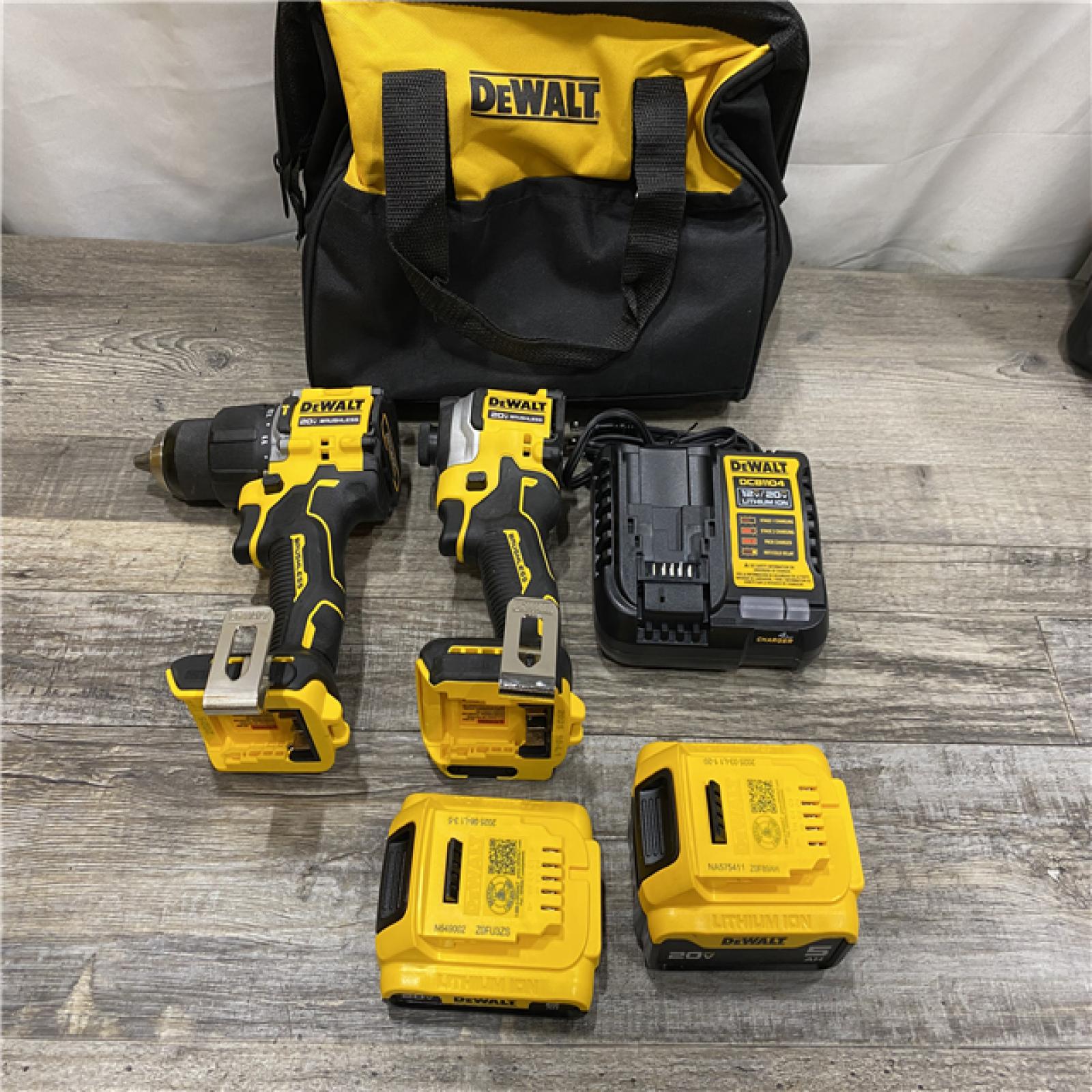 AS-IS DEWALT ATOMIC 20V MAX Lithium-Ion Cordless 2-Tool Combo Kit
