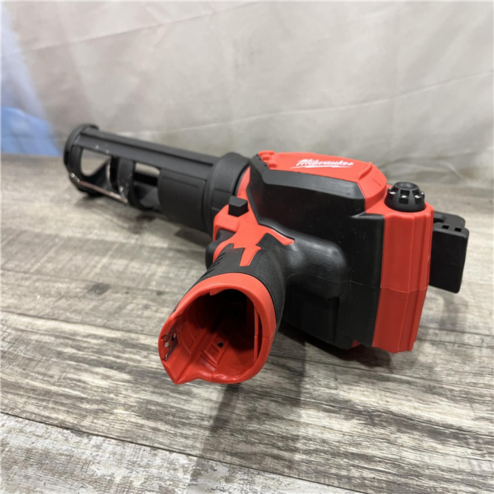 AS-IS Milwaukee 12V Lithium-Ion Cordless 10 oz. Adhesive and Caulk Gun (Tool-Only)