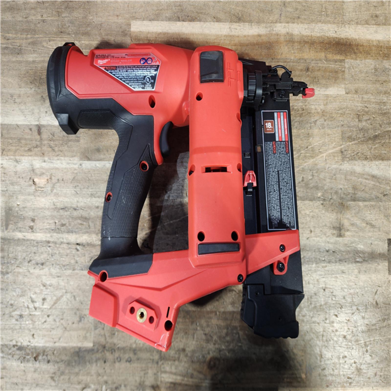 HOUSTON LOCATION - AS-IS Milwaukee M18 Fuel 18V Brushless 18-Gauge Brad Nailer 2746-20 (Bare Tool)