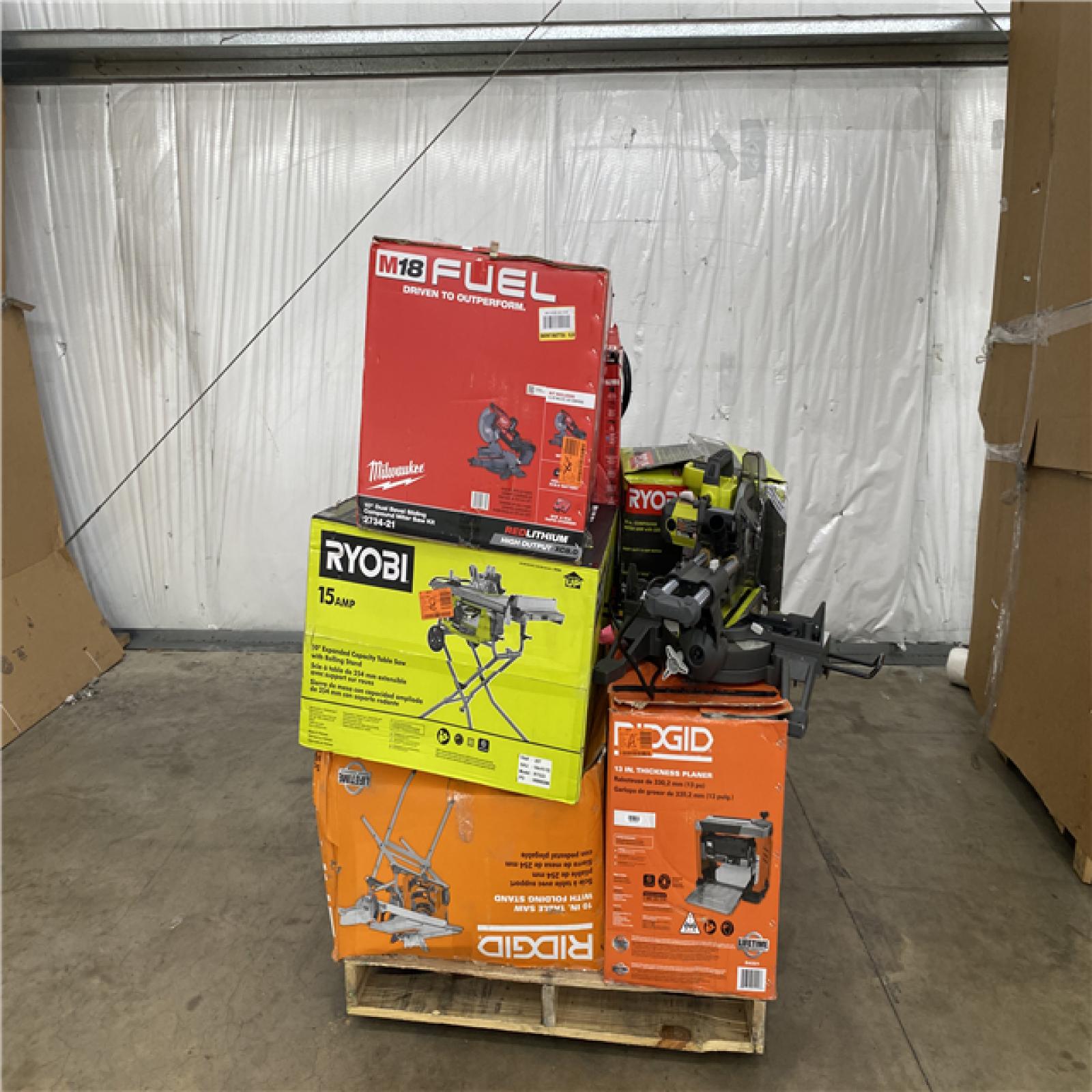 Houston Location AS IS - Tool Pallet