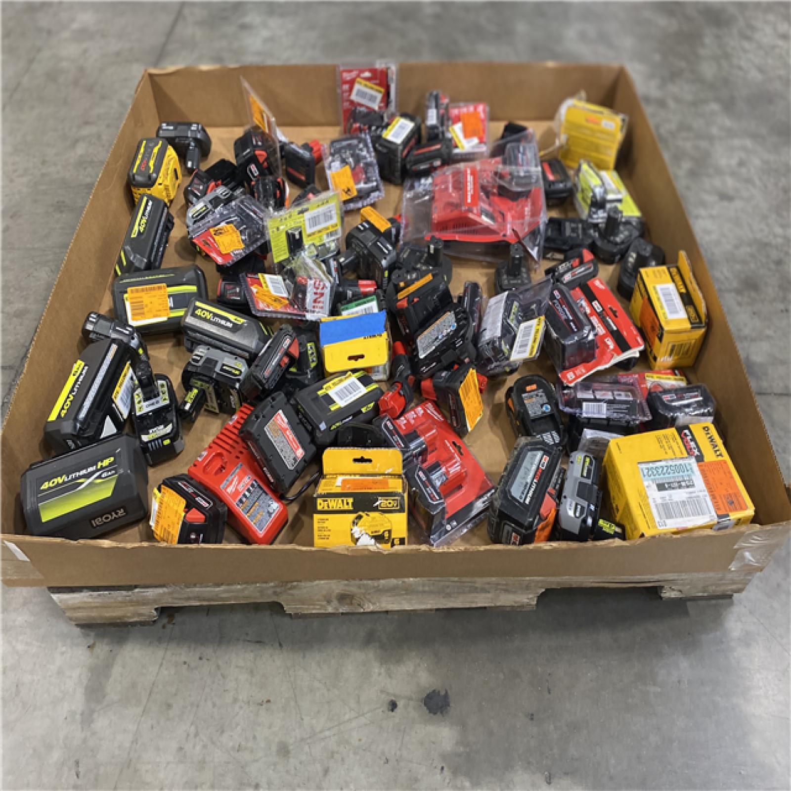 Dallas Location - As-Is Battery Tool Pallet